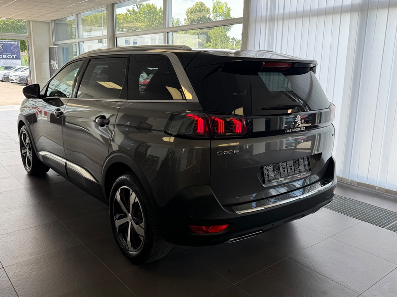 Peugeot 5008 1.5 BlueHDi 130 GT Anhängerkupplung*7-Sitzer — photo 7