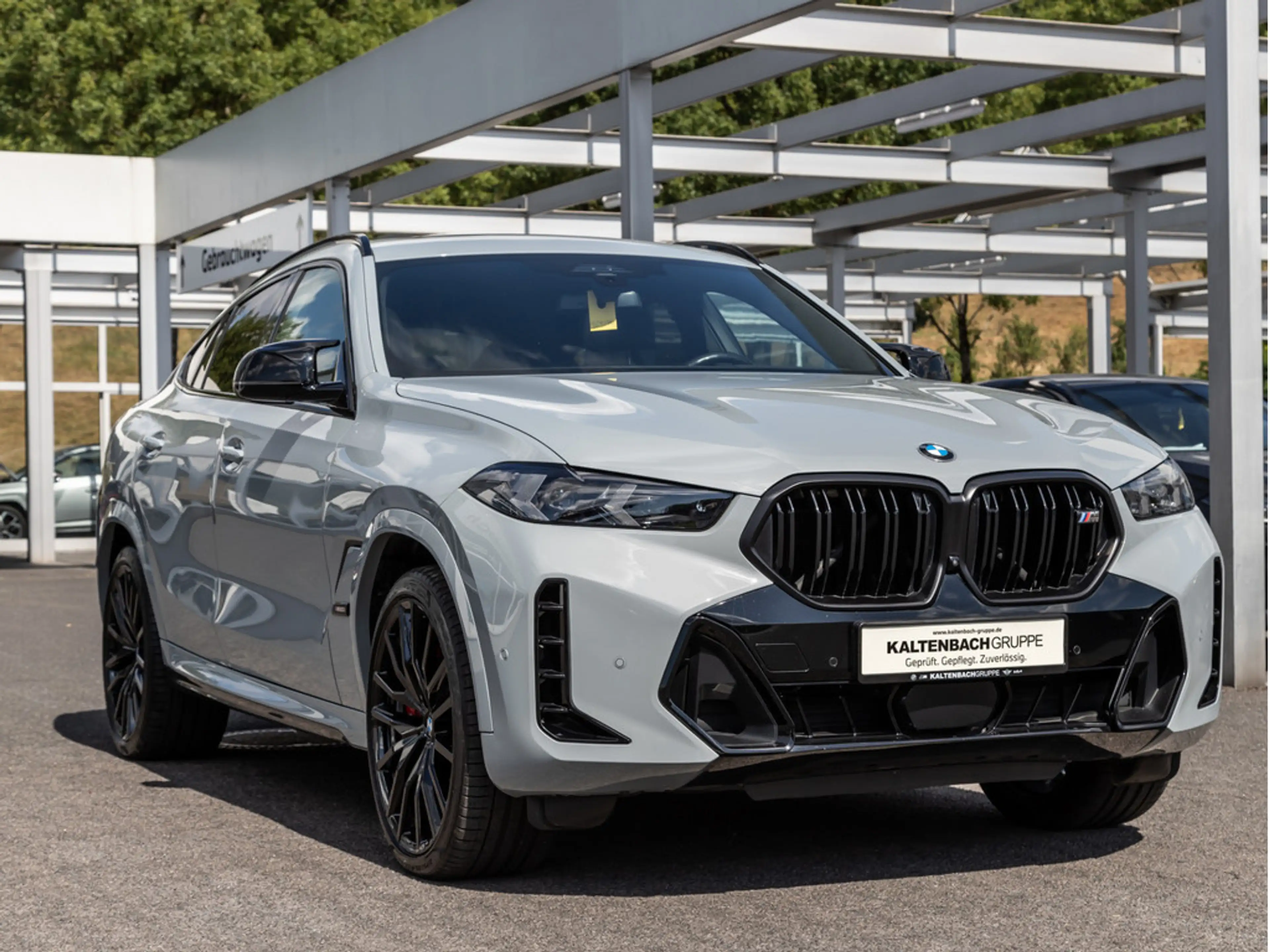 BMW X6 M 60i xDrive FACEL. PANO 360° LED ACC NAVI — photo 4