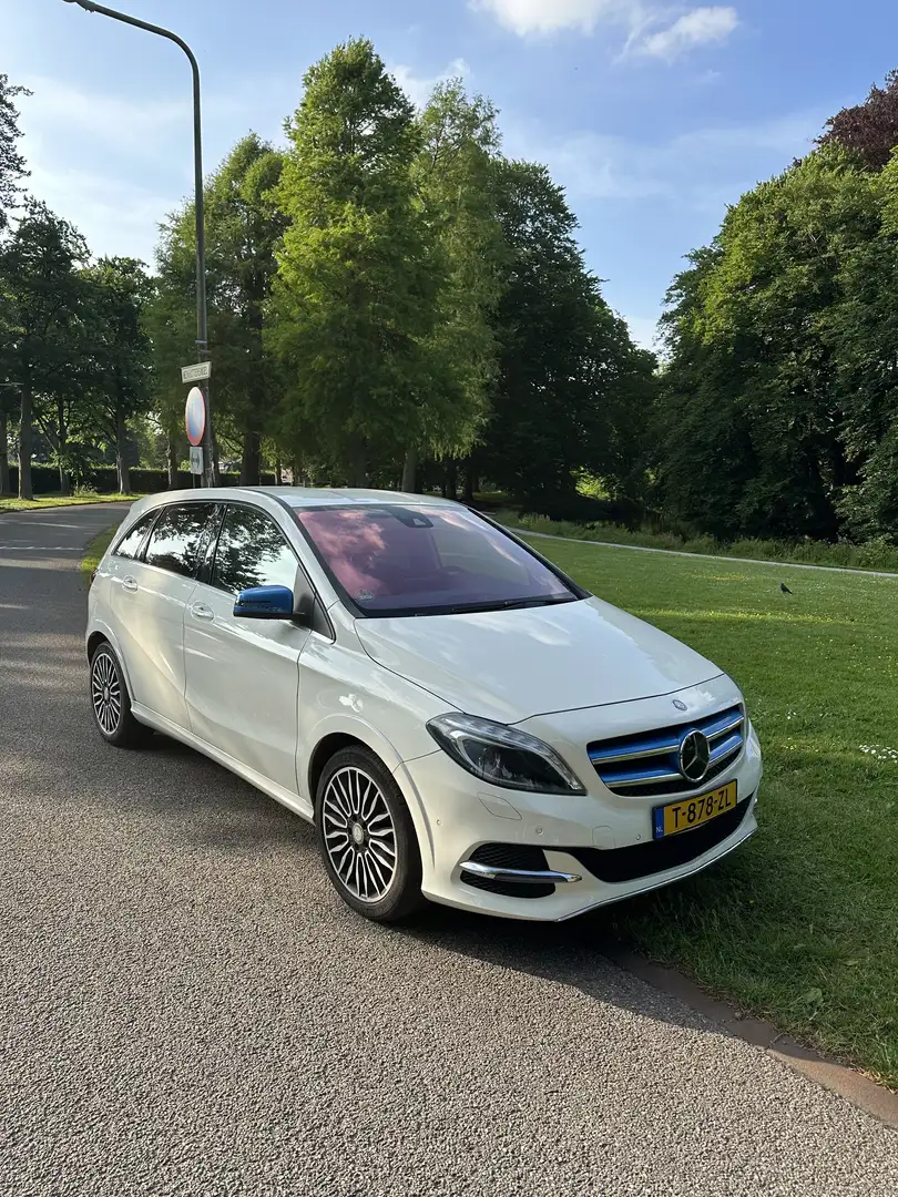 Mercedes-Benz B 250 28 kWh Wit - 1