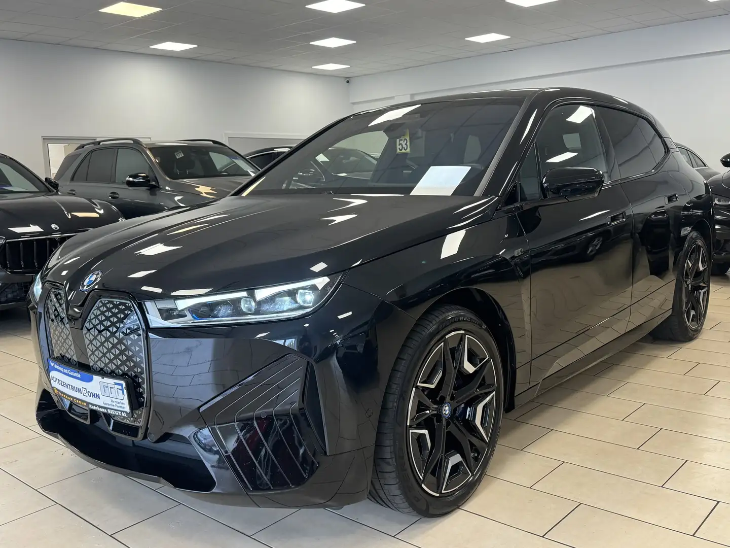 BMW iX M60*Bowers&Wilkins*Pano*Laser*Leder*Navi*HUD* Schwarz - 1