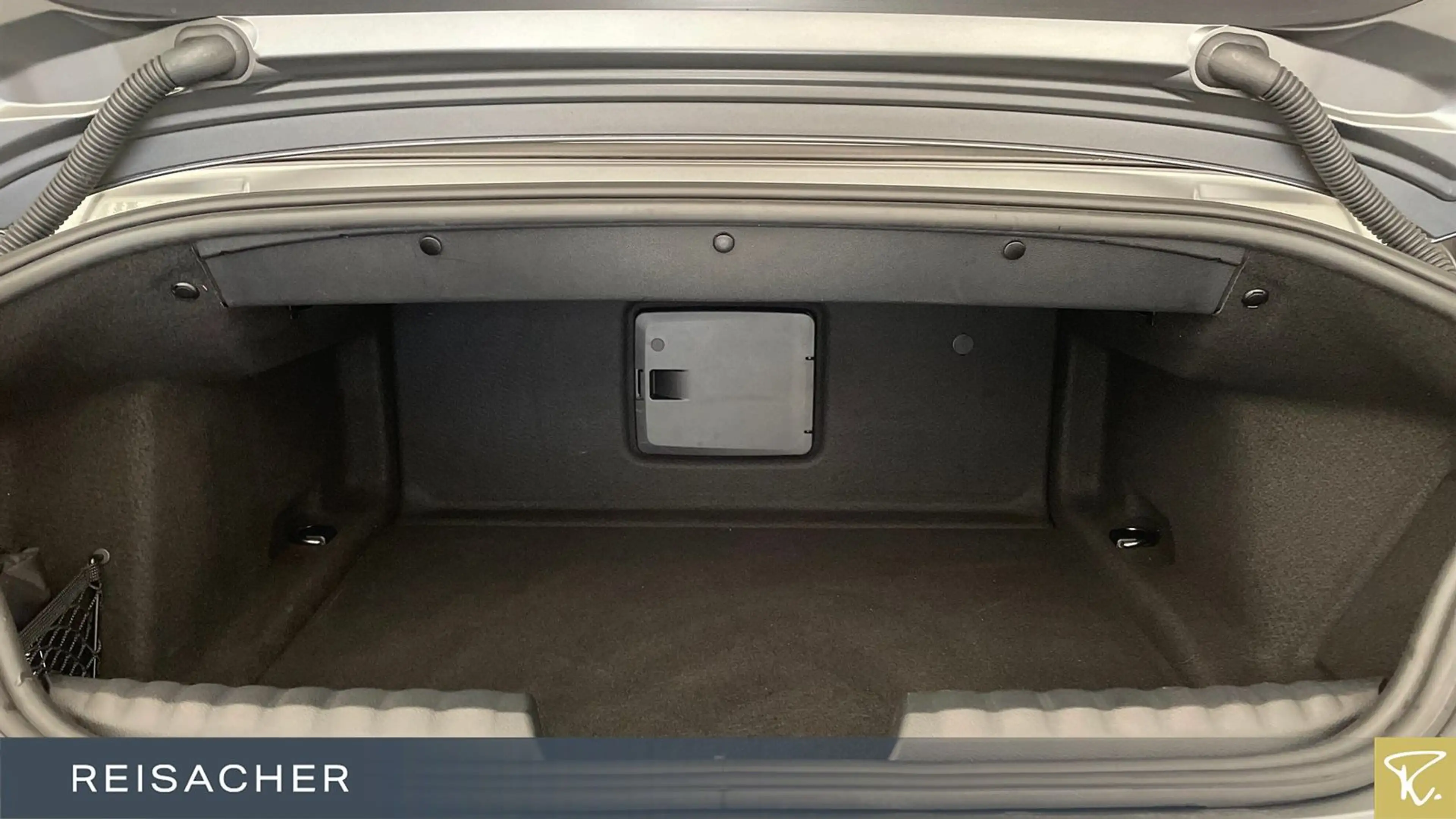 BMW Z4 M LCProf HUD RFK H&K LED SHZ DAB 19"LM — photo 10