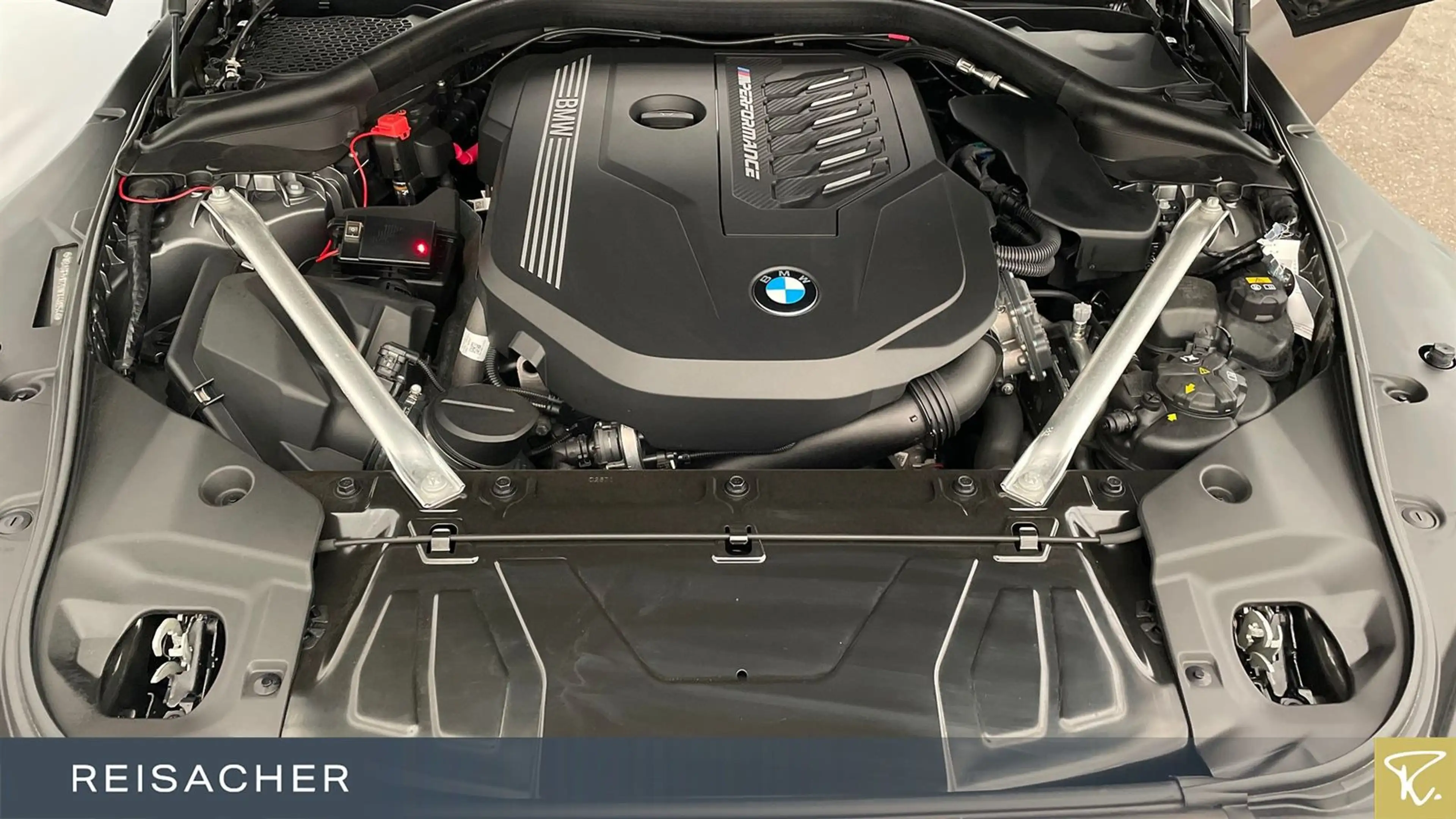 BMW Z4 M LCProf HUD RFK H&K LED SHZ DAB 19"LM — photo 7