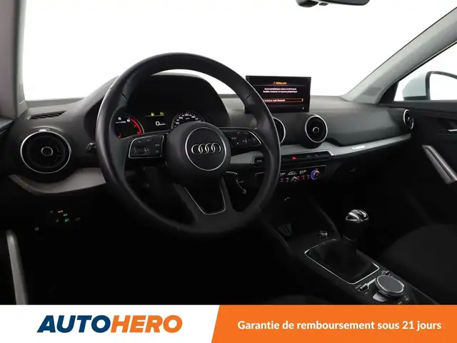 Audi Q2 view 11