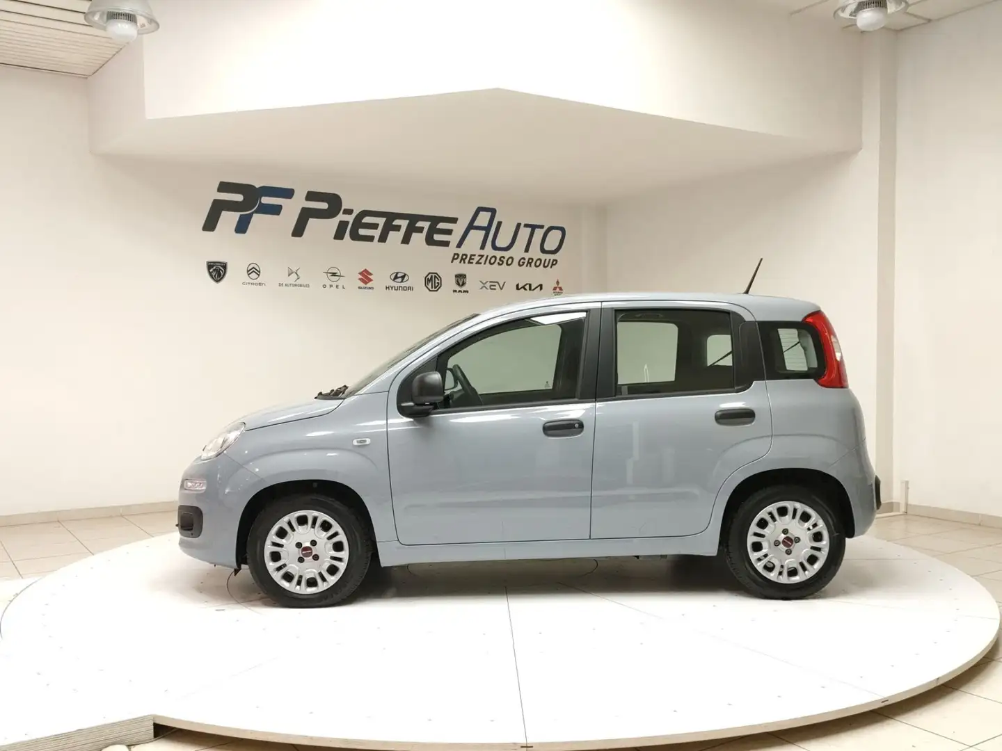 Fiat Panda 3ª serie - Panda 1.0 FireFly S&S Hybrid Easy Grigio - 2