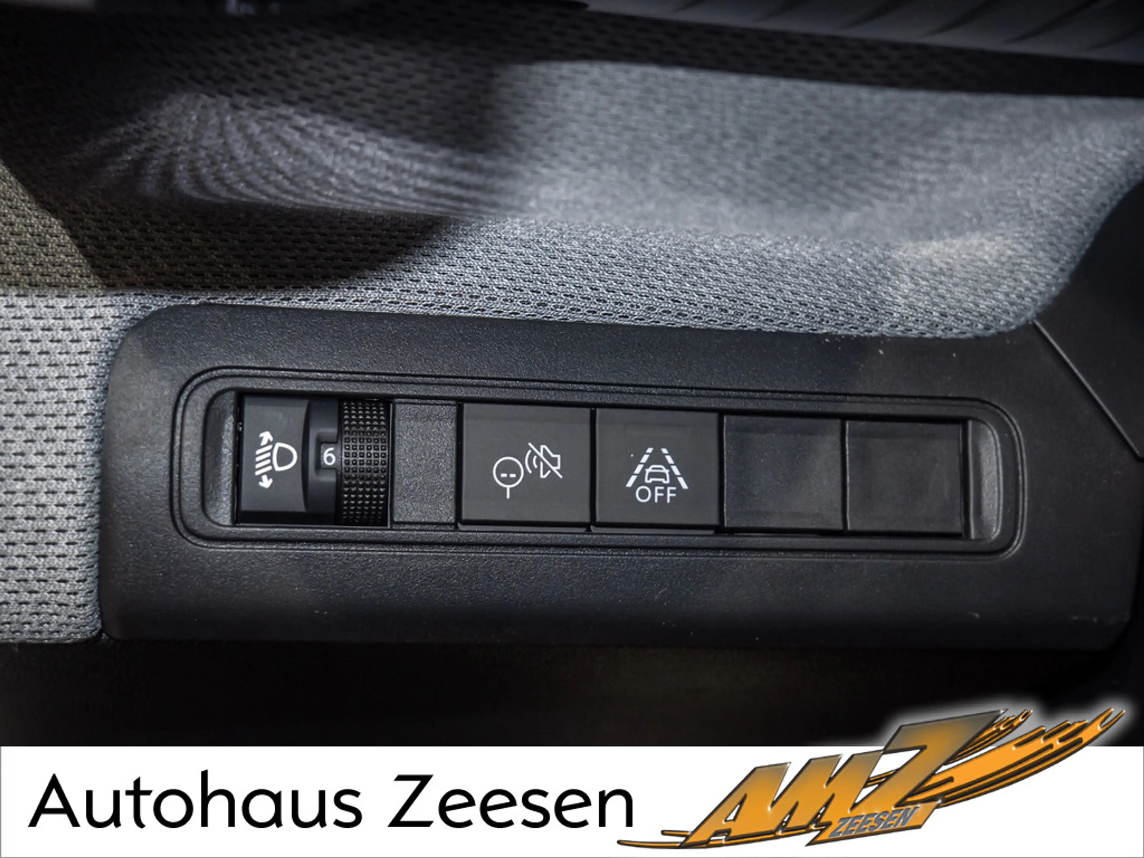 Citroen C3 Aircross Hybrid 145 TeamD LED HUD 7-SITZER — photo 15