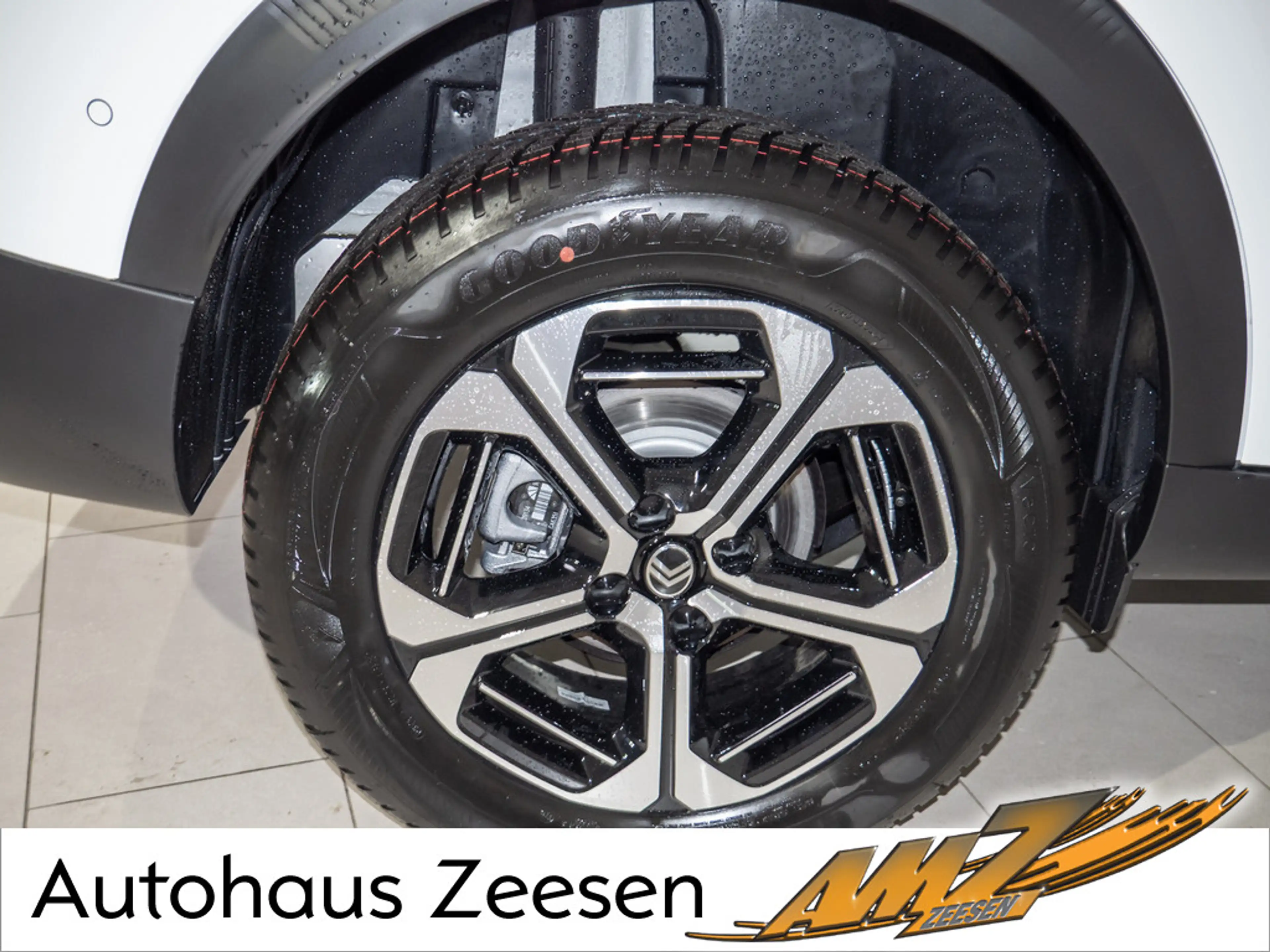 Citroen C3 Aircross Hybrid 145 TeamD LED HUD 7-SITZER — photo 5
