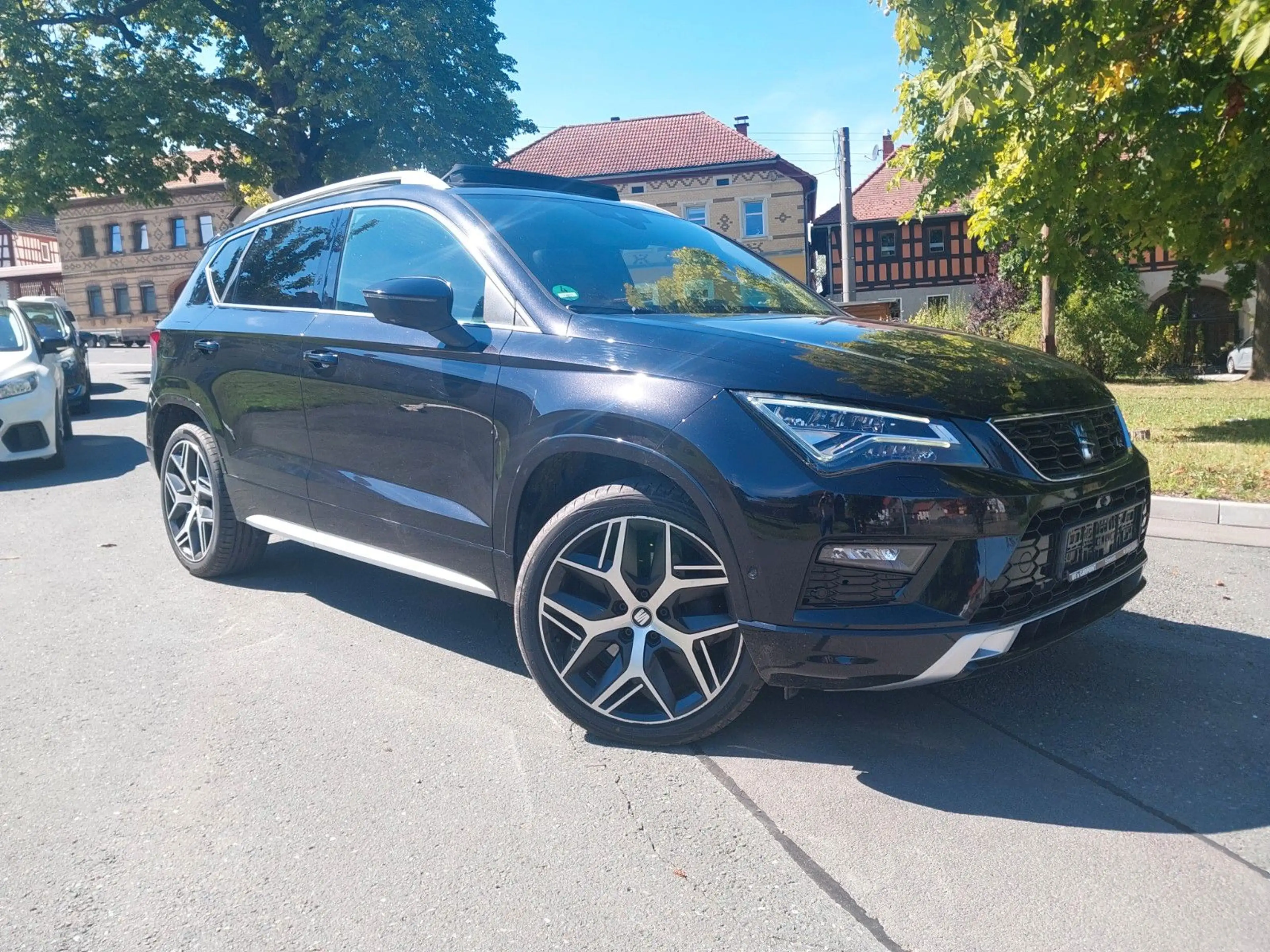 SEAT Ateca FR 4Drive Panorama  AHK LED Navi Allrad
