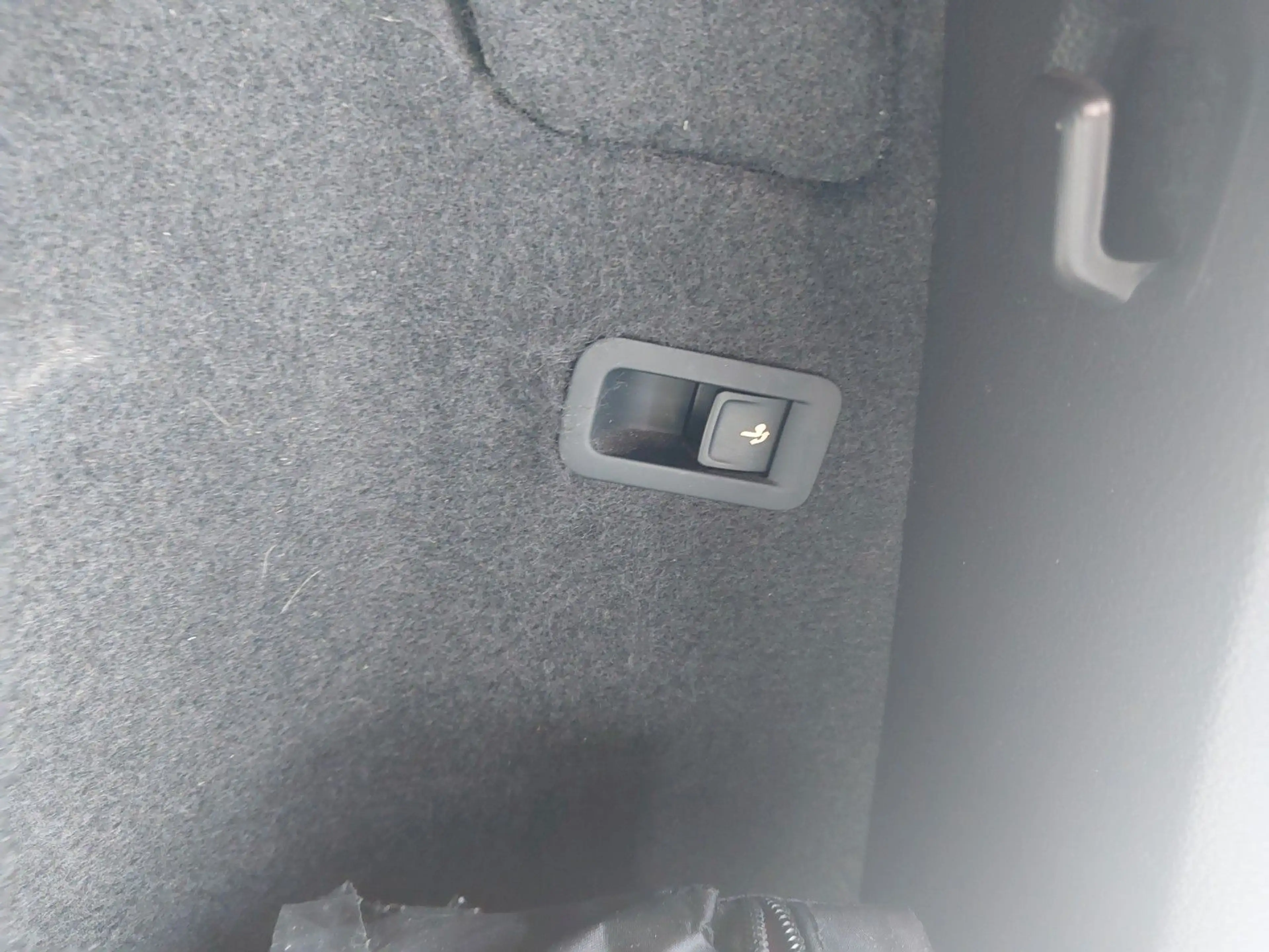 SEAT Ateca FR 4Drive Panorama  AHK LED Navi Allrad — photo 16
