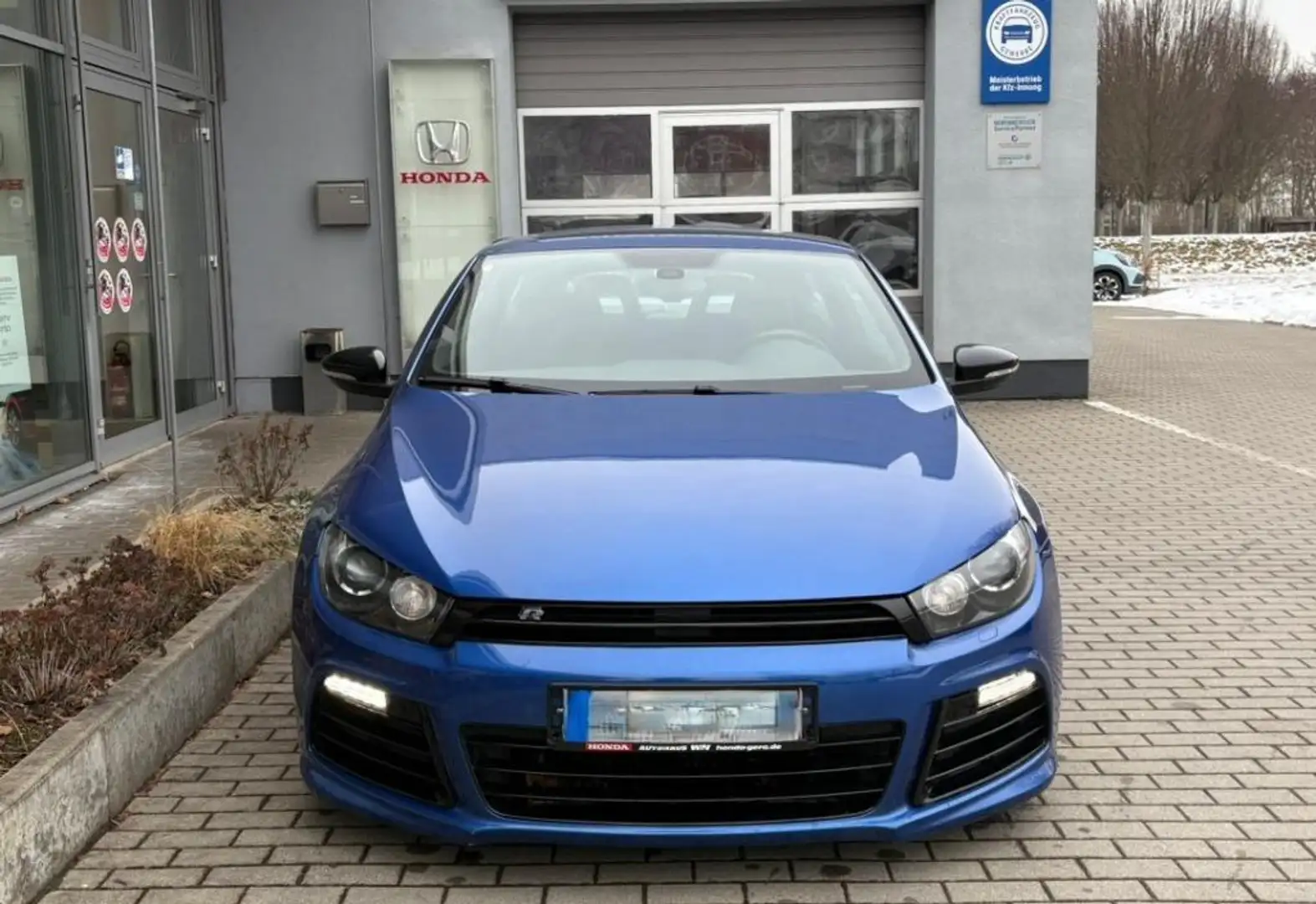 Volkswagen Scirocco R - 1