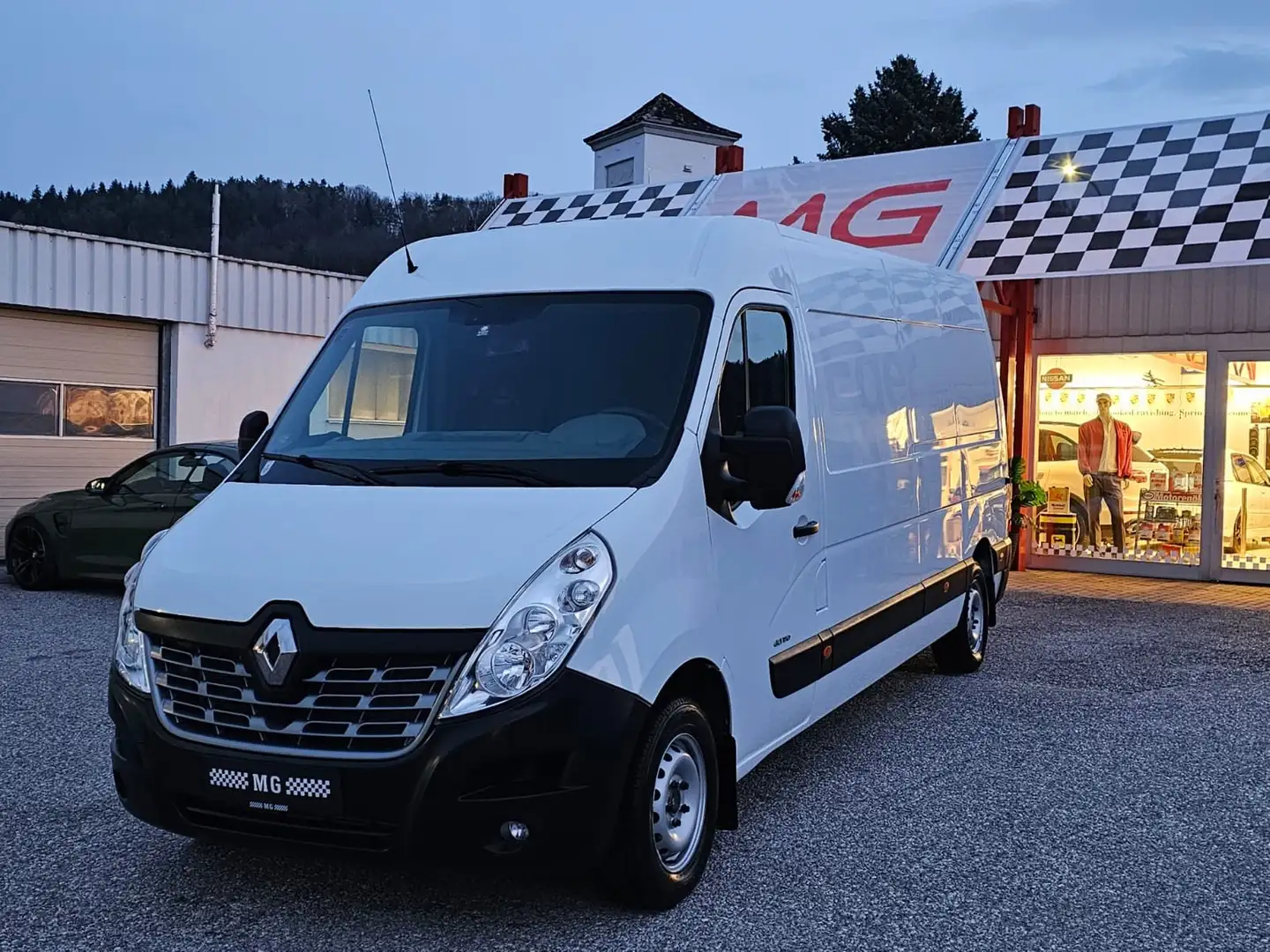 Renault Master L3H3 3,5t dCi 170 Quickshift Weiß - 2