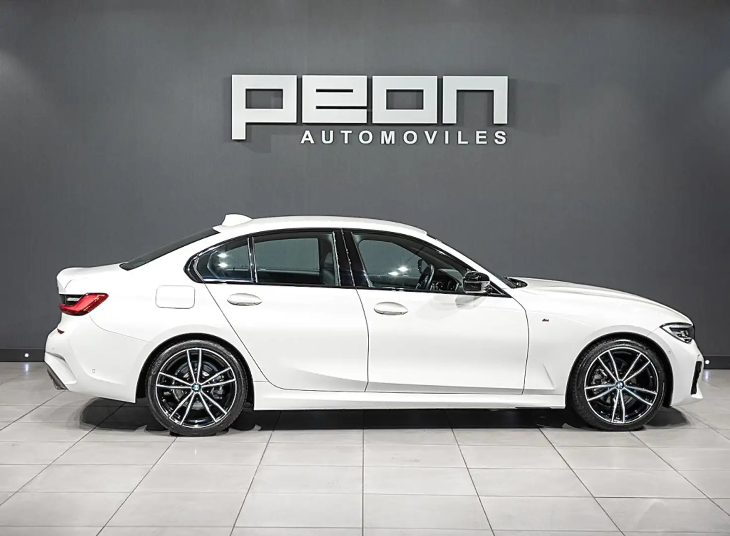 BMW 320 320dA Blanc - 2