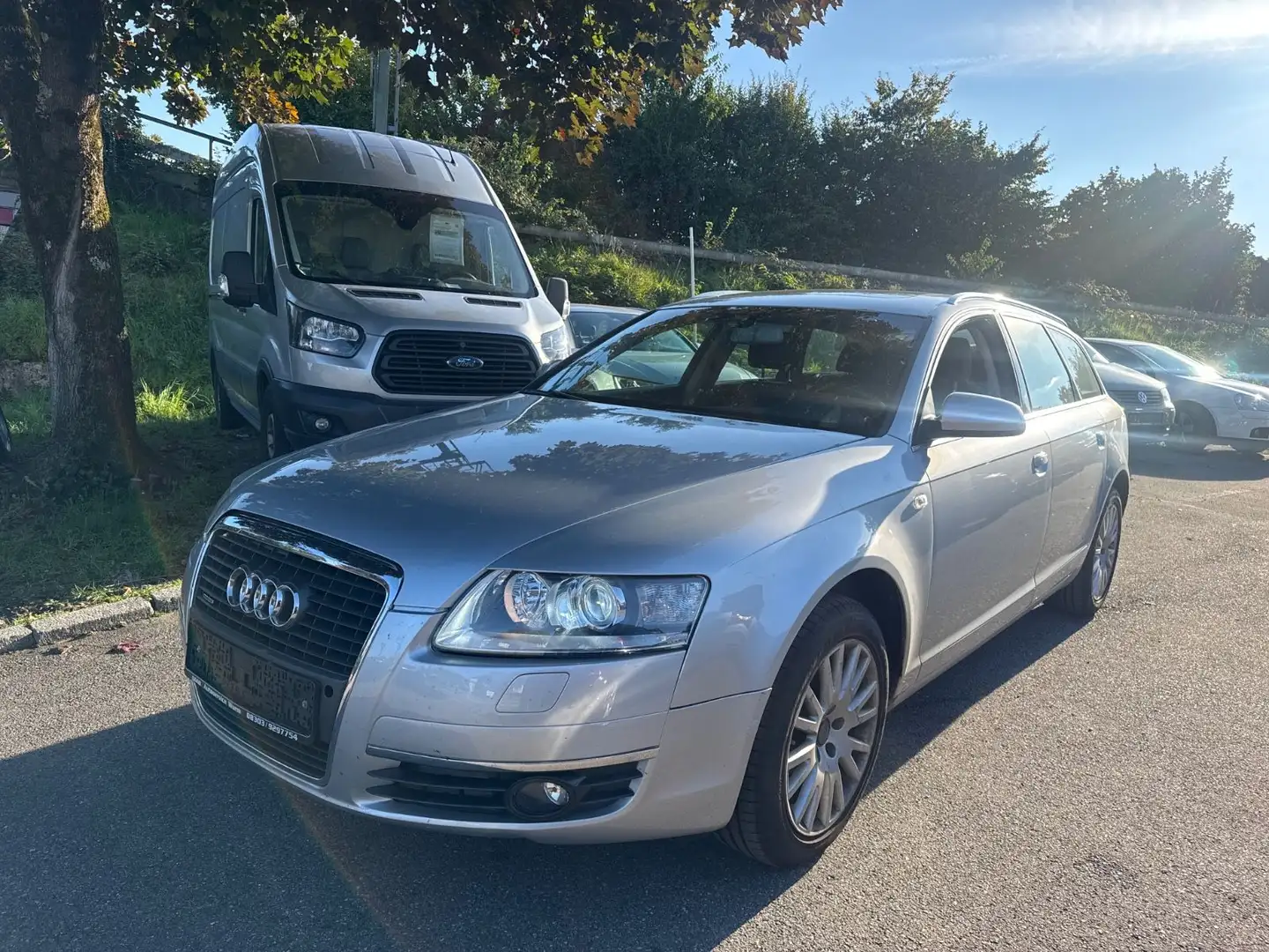 Audi A6 Avant 2.7 TDI quattro*AHK*NAVI*PDC* Silber - 1
