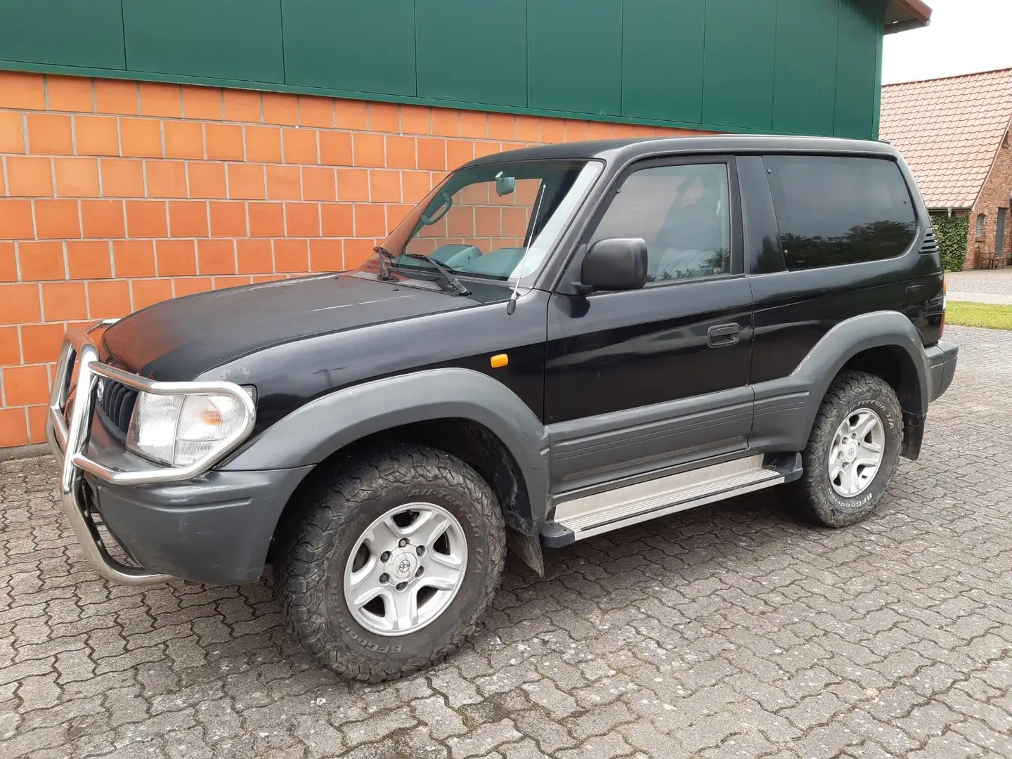 Toyota Land Cruiser KZJ 90 - 3.0 TD -Klima Noir - 1