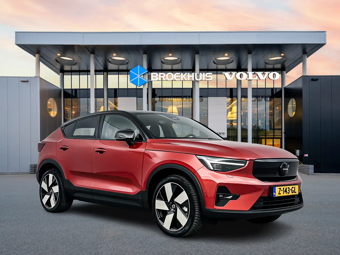 Volvo C40 Extended Range Ultimate | 20" | Black Pack | Nubuc Red - 2