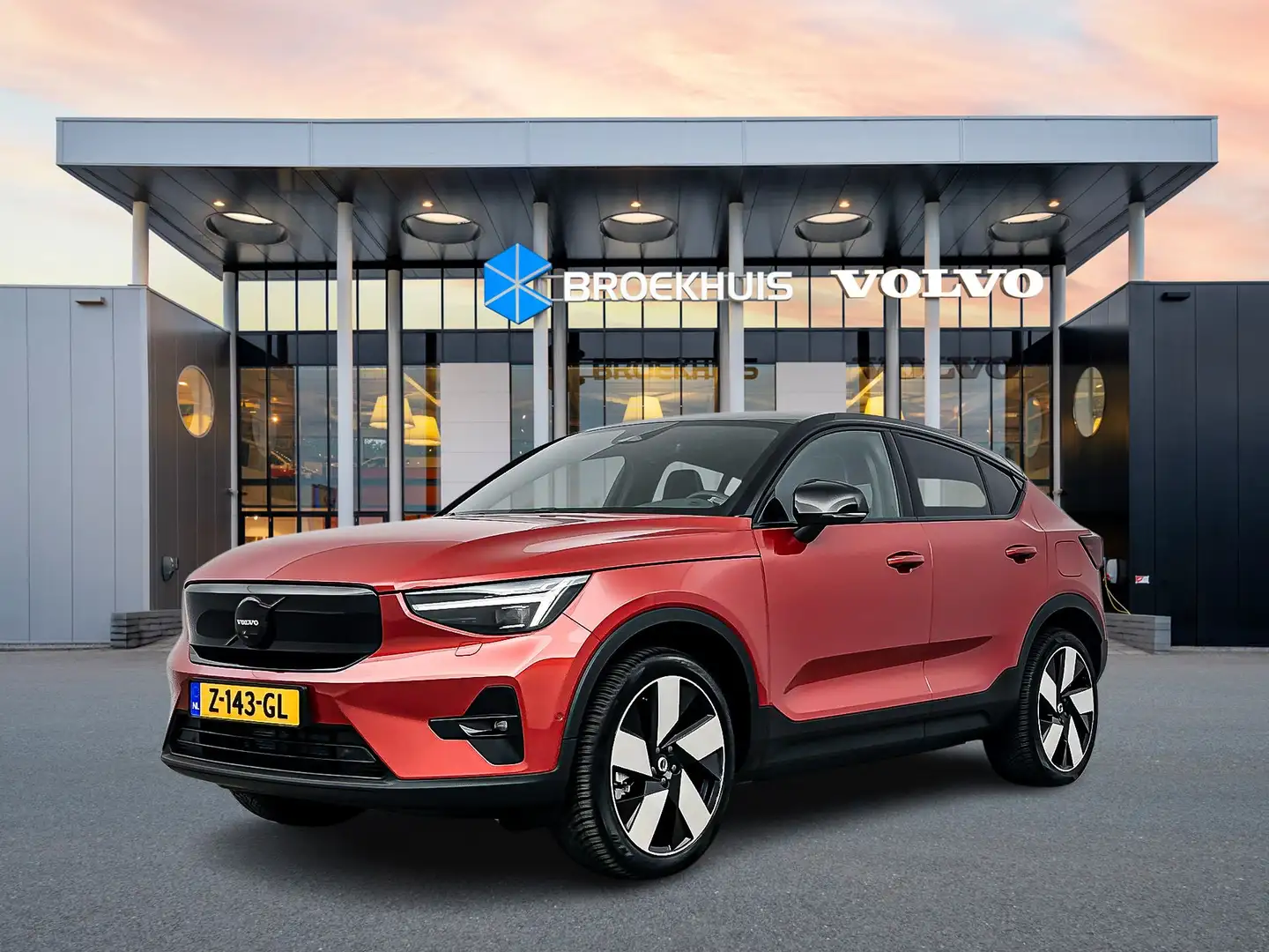 Volvo C40 Extended Range Ultimate | 20" | Black Pack | Nubuc Red - 1