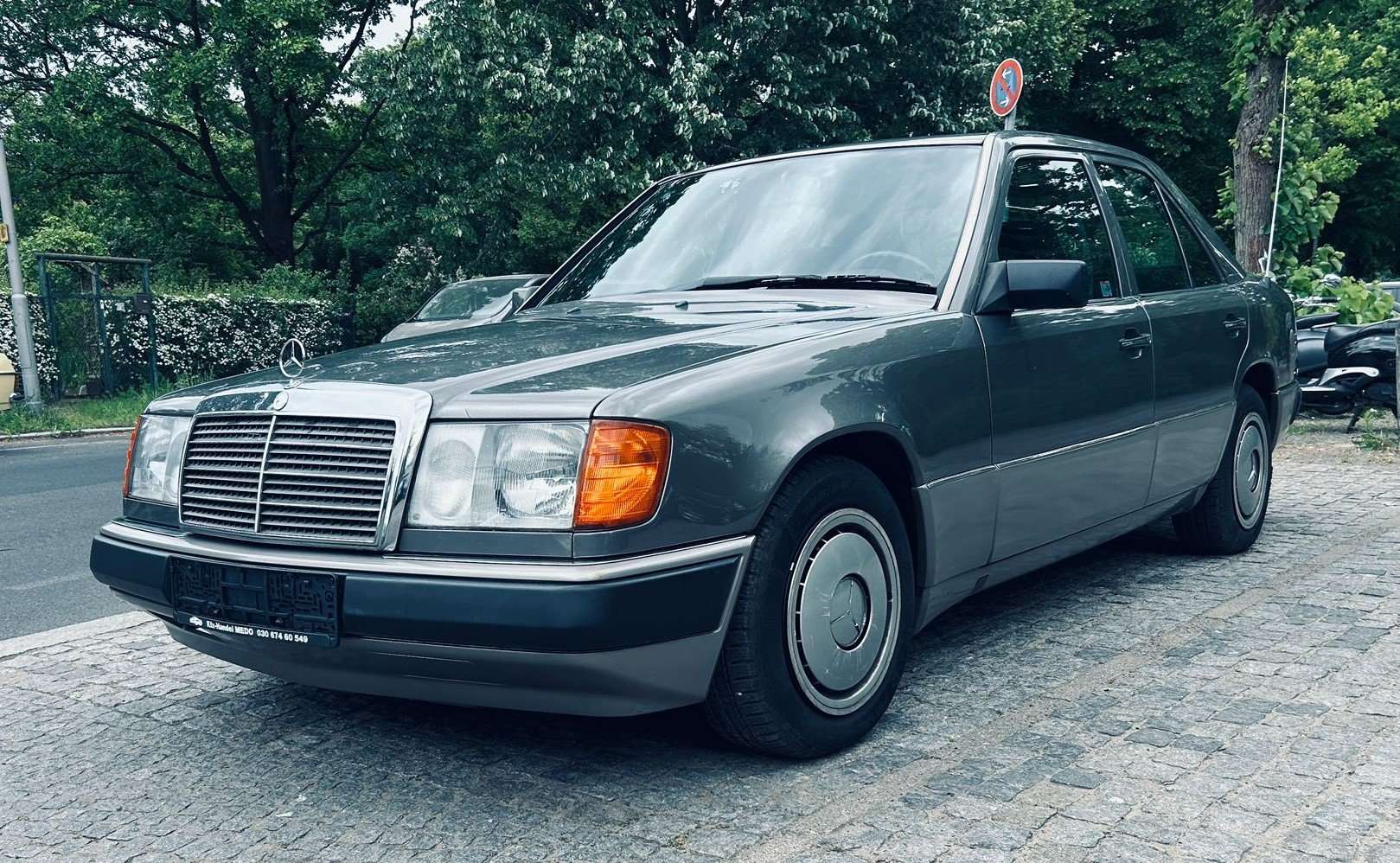 Second hand Mercedes Benz E-Class 230