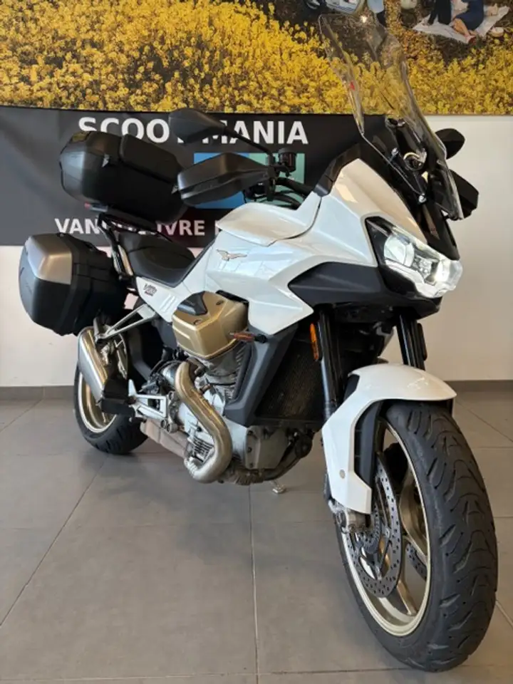 Moto Guzzi V 100
