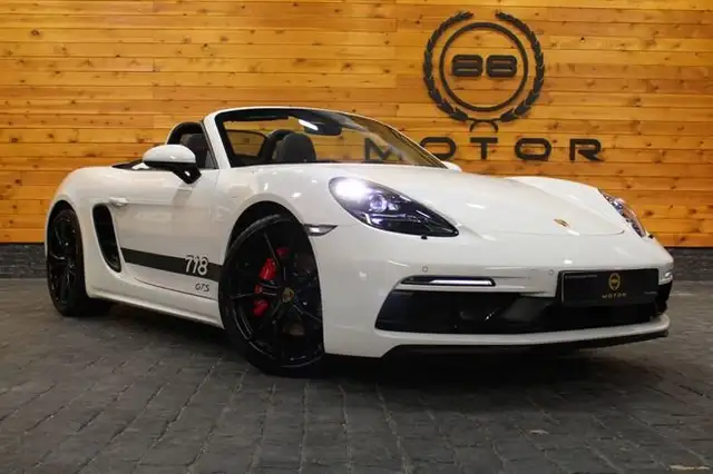 Porsche 718 Spyder Boxster GTS PDK