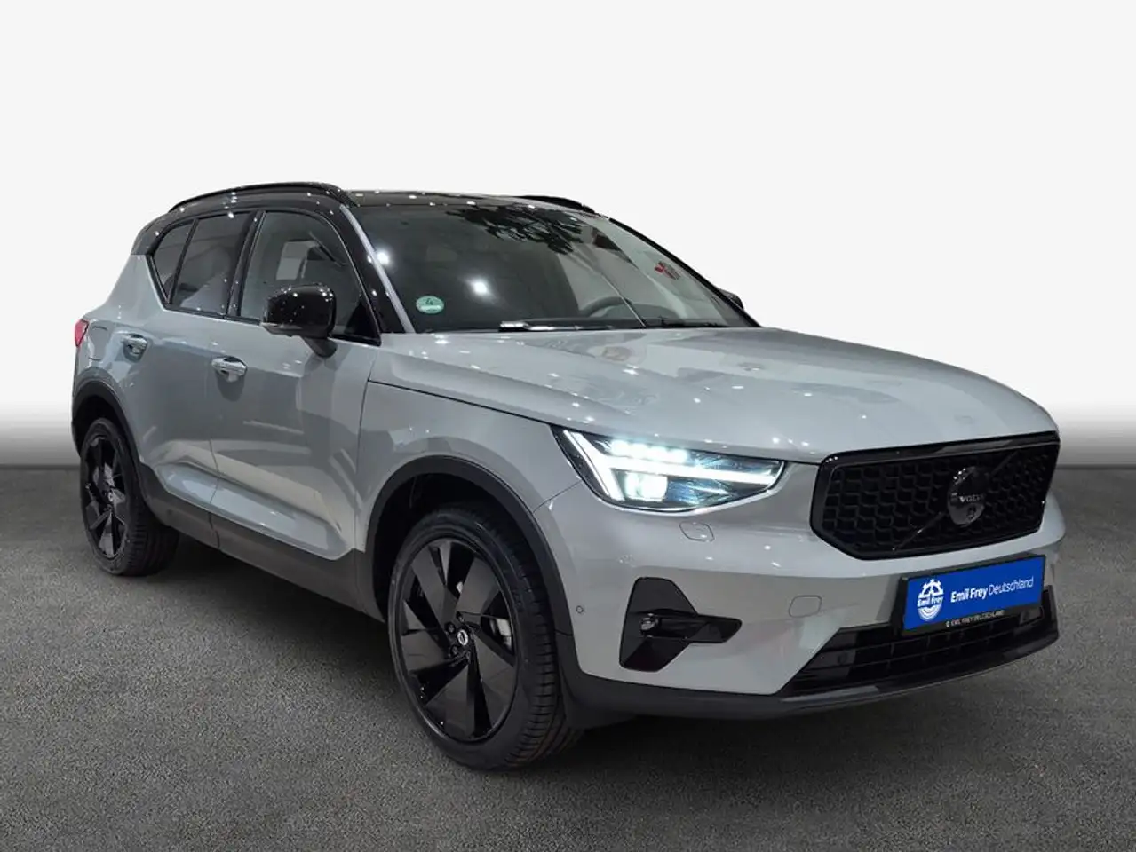 Volvo XC40 2026