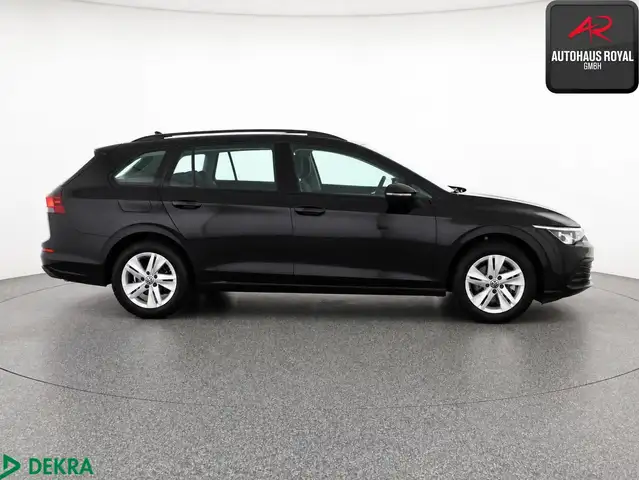 Volkswagen Golf view 6