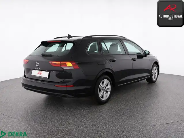 Volkswagen Golf view 5