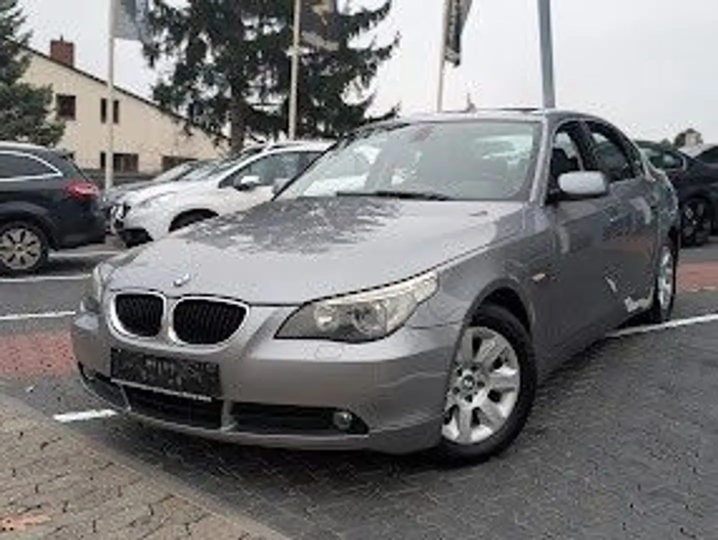 BMW 523 i Lim. Xenon. Klimaaut. Temp. Sitzh. Gri - 1