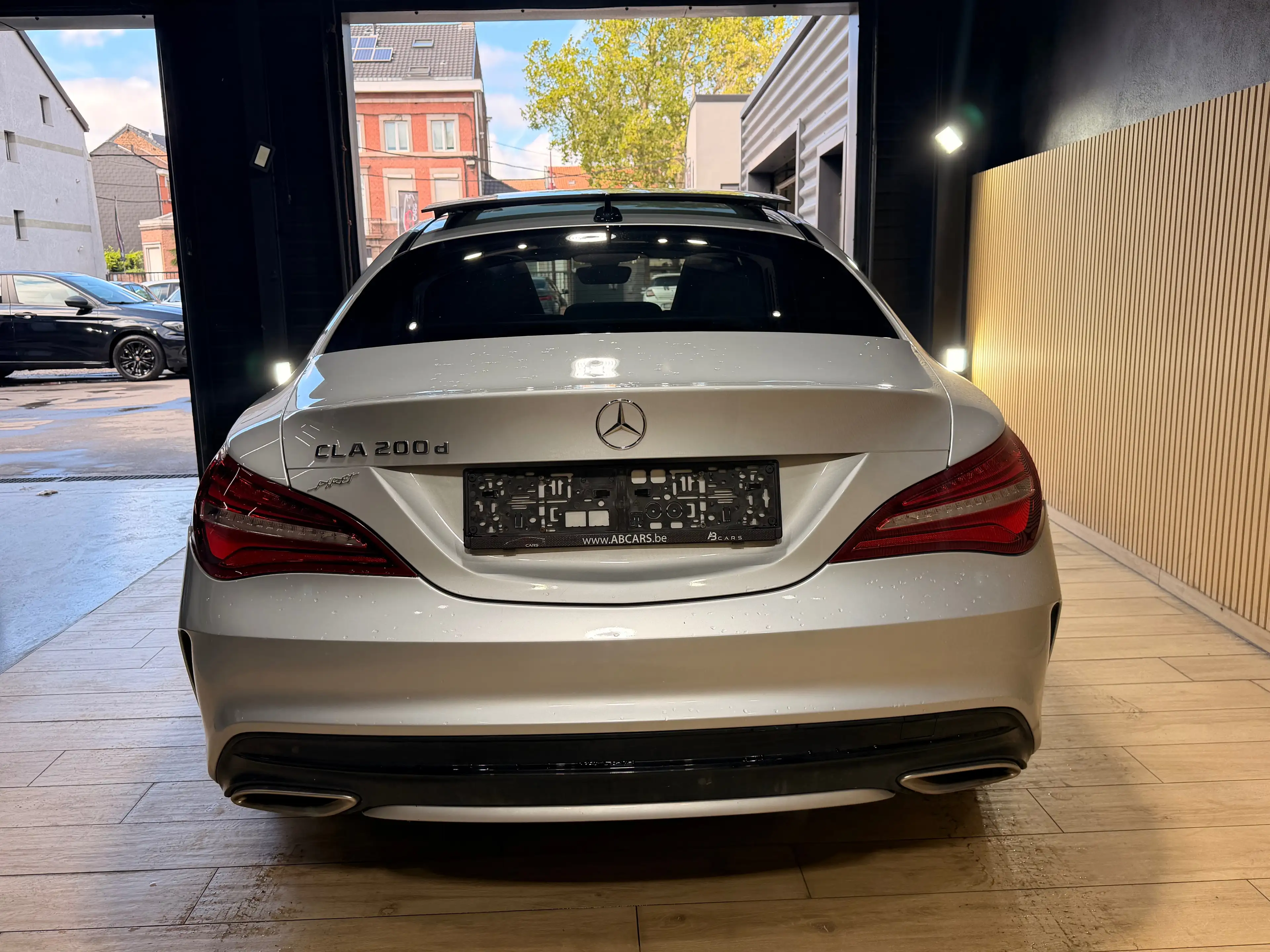 Mercedes-Benz CLA 200 D * PACK AMG * 1ER PROPRIETAIRE * — photo 11
