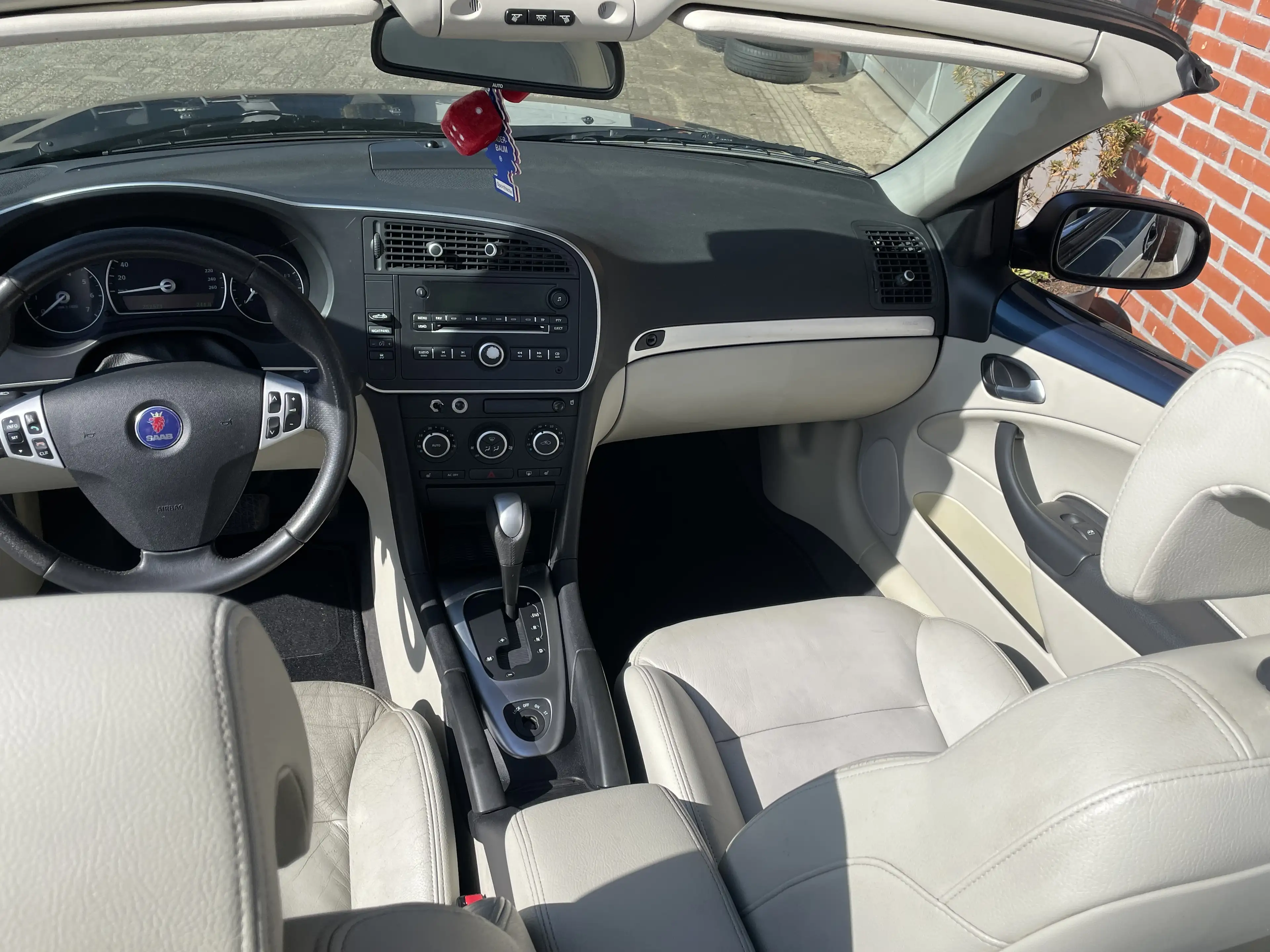 Saab 9-3 1.8t Vector — photo 10