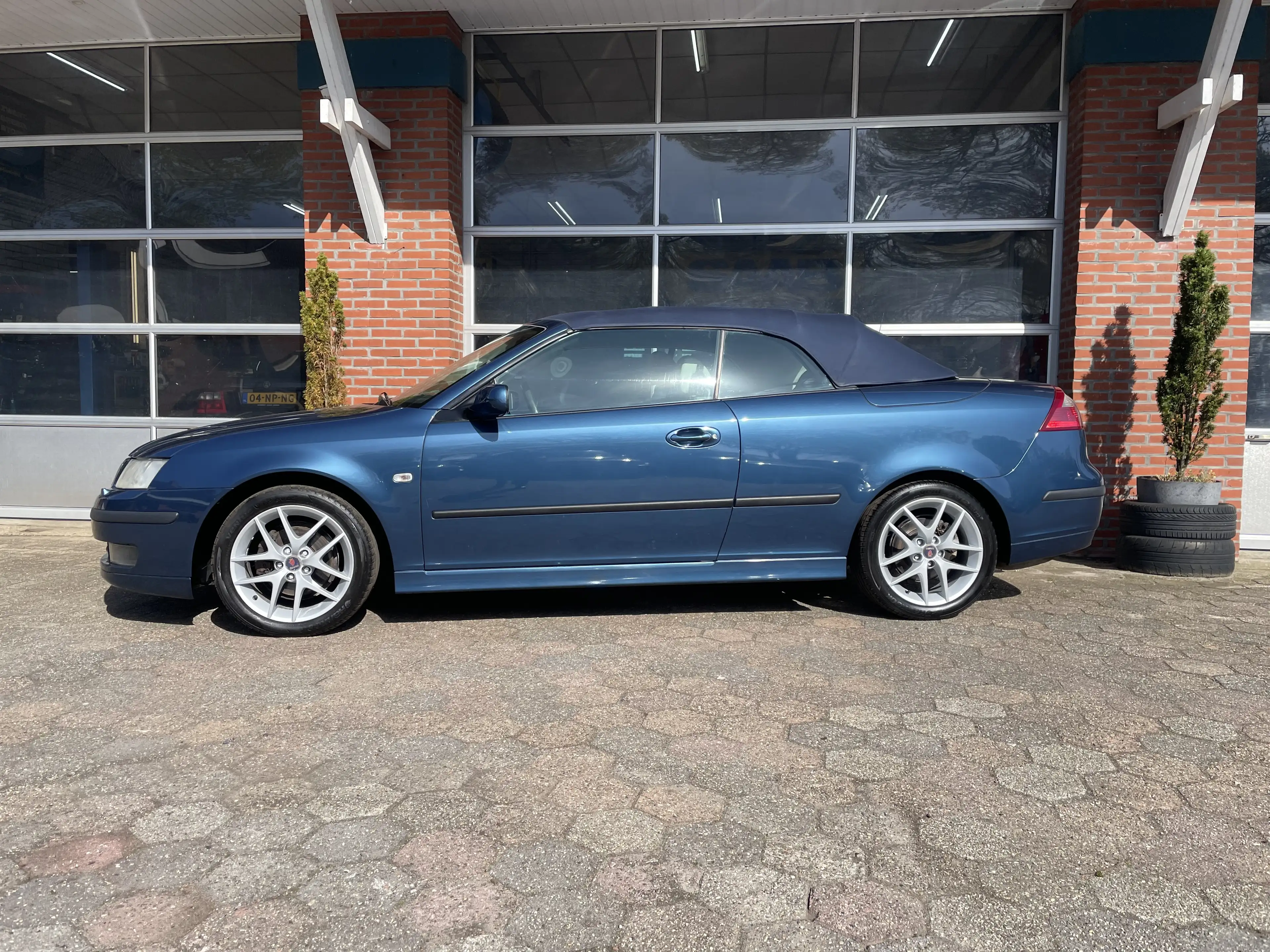 Saab 9-3 1.8t Vector — photo 3