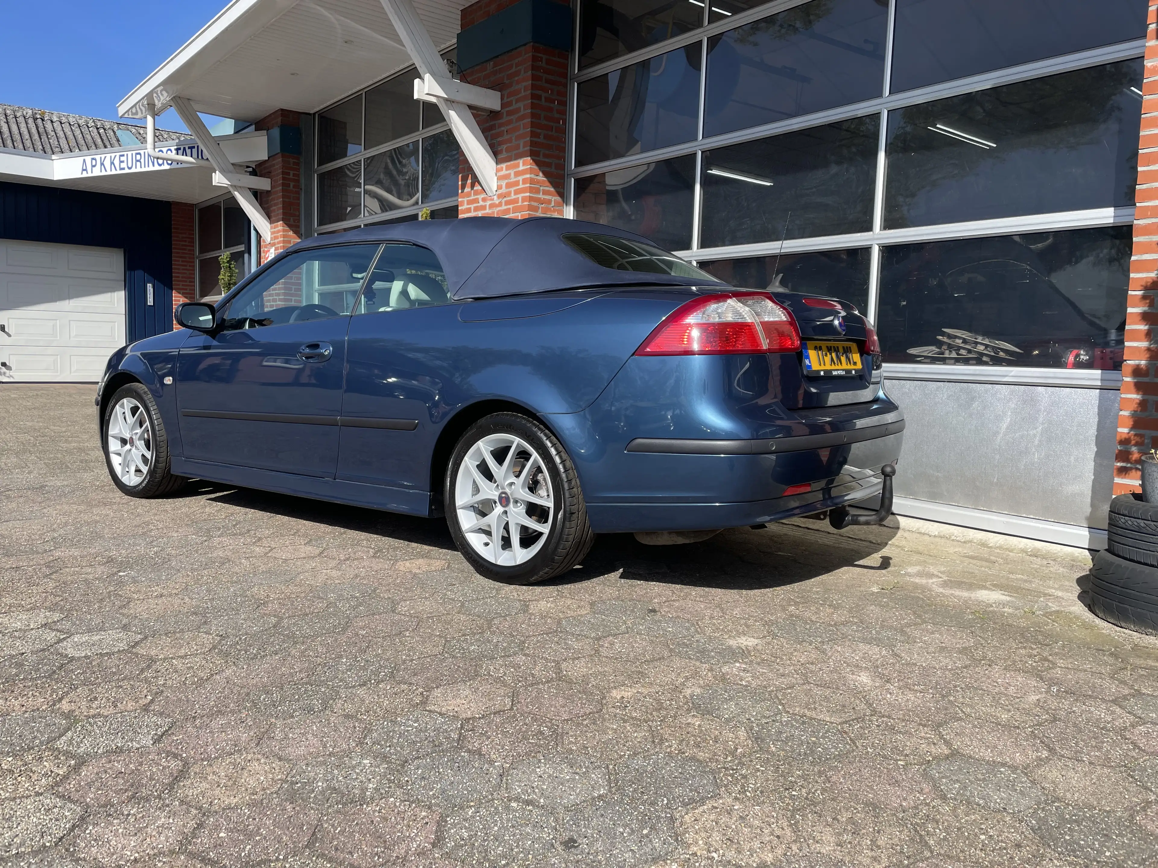 Saab 9-3 1.8t Vector — photo 4