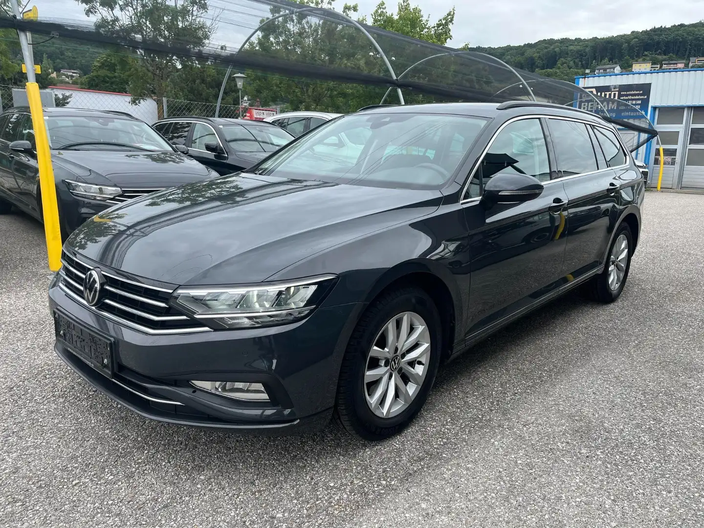 Volkswagen Passat Variant Business 2,0 SCR TDI DSG LED-ACC-Carplay Gris - 1
