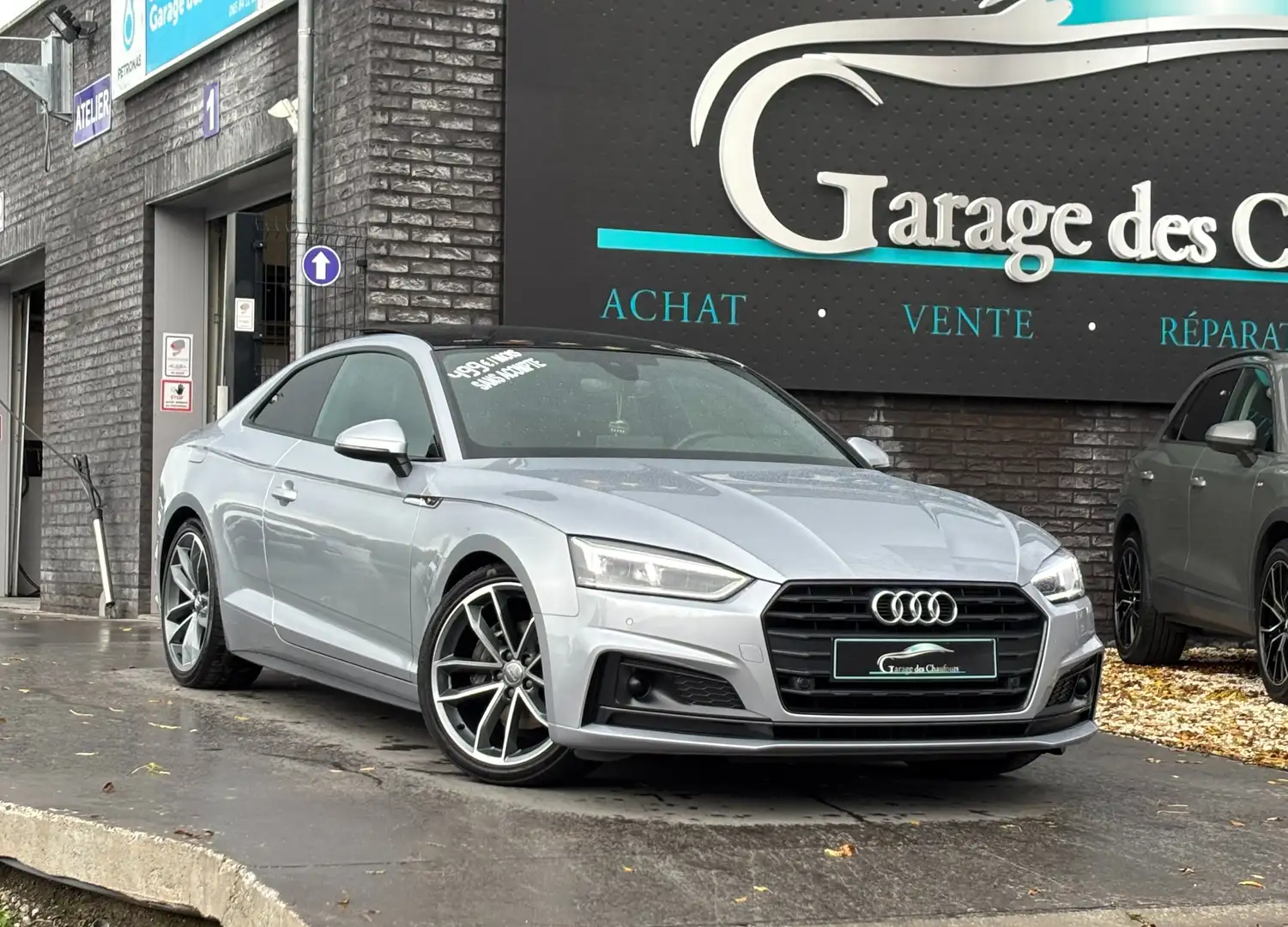 Audi A5 Coupé - 2.0 TDi - ! Full S line ! - T. Ouvrant Grijs - 2