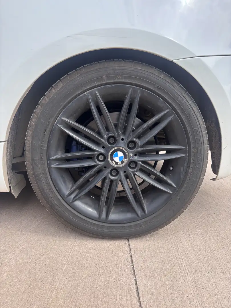 BMW 120 120d - 1