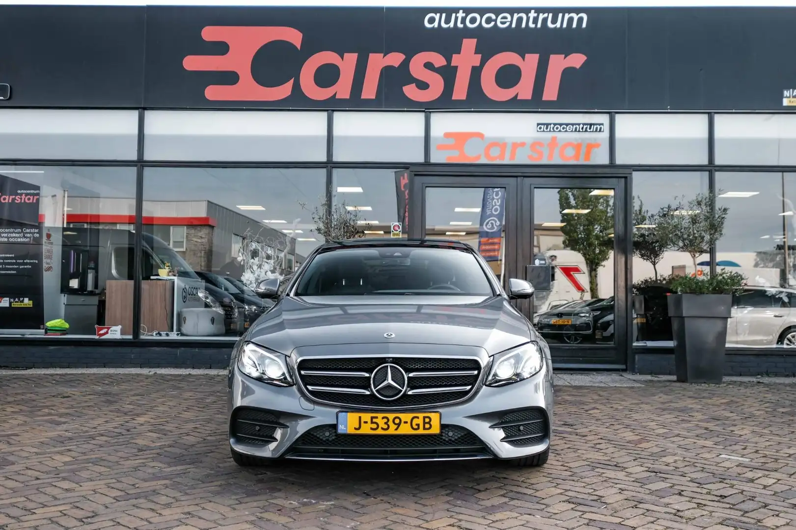 Mercedes-Benz E 200 Business Solution Sport|Pano|Memory|Leder|Sfeerv Šedá - 2