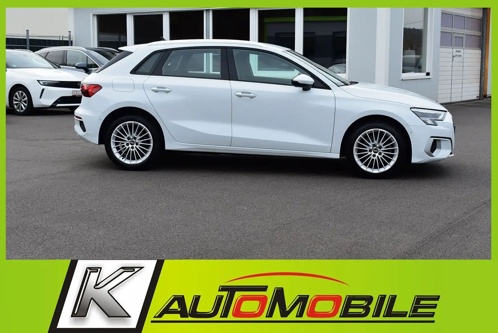 Audi A3 Sportback 40 TFSIe advanced LED+Navi+SHZ+ACC Weiß - 2