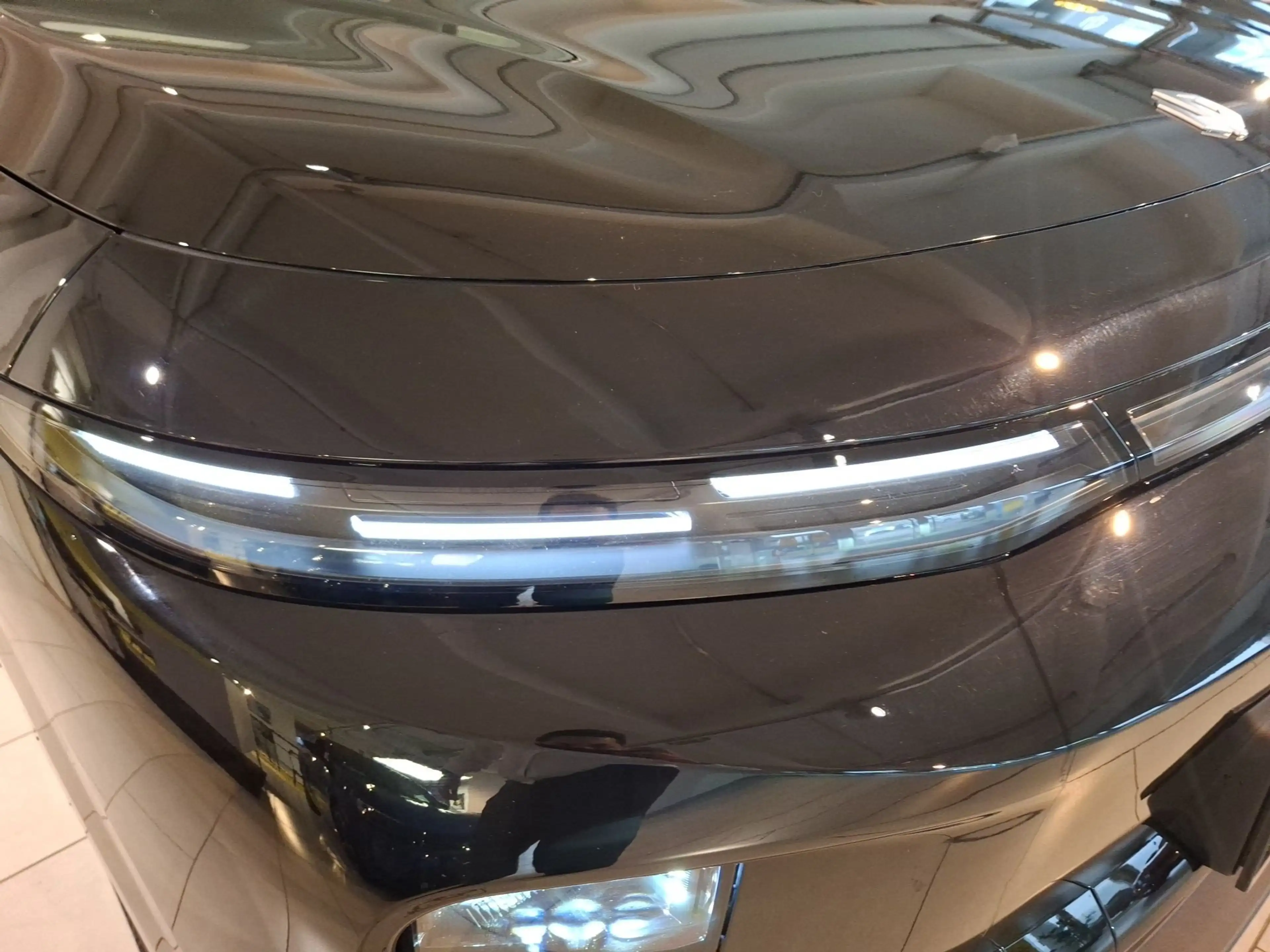 Leapmotor B10 67,1 kWh Design Pro Max ACC+LED+Navi+Pano+LM — photo 9