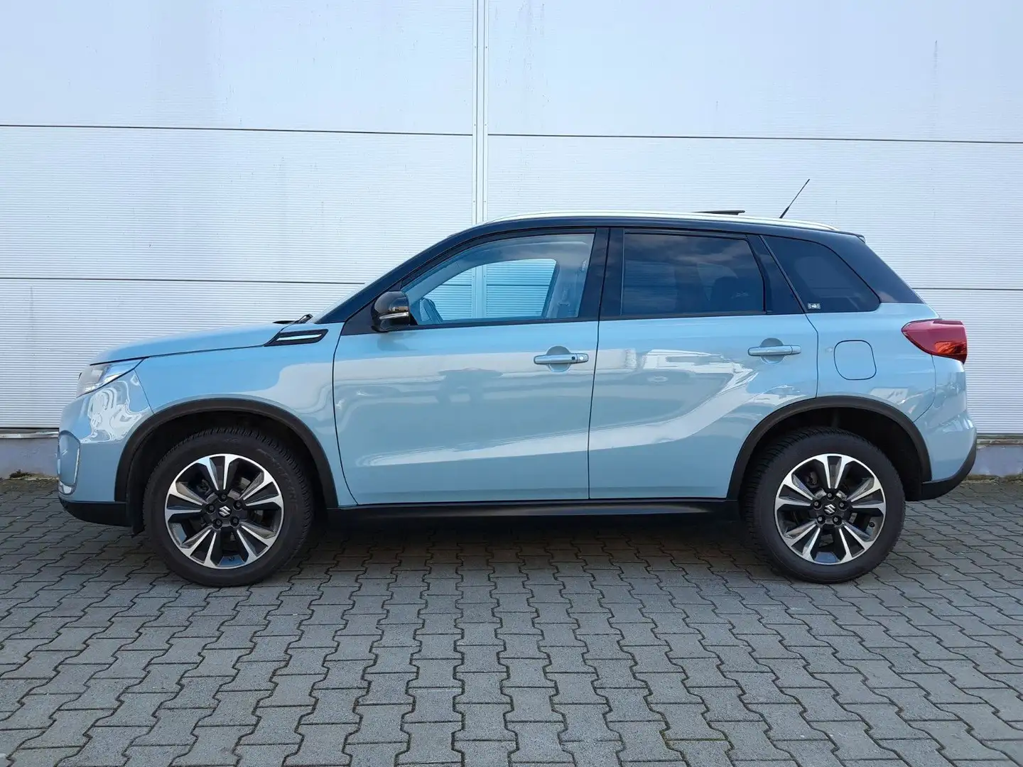 Suzuki Vitara Hybrid 4x4 Comfort Plus (Panorama/Kamera) Bleu - 1