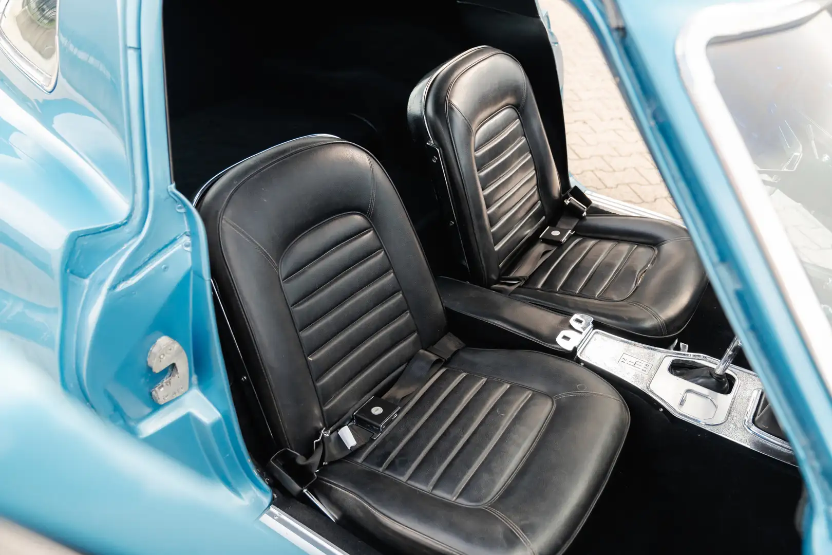 Chevrolet Corvette C2 427 Big Block / Turbo-Jet / 4-Speed Manual / Na Bleu - 2