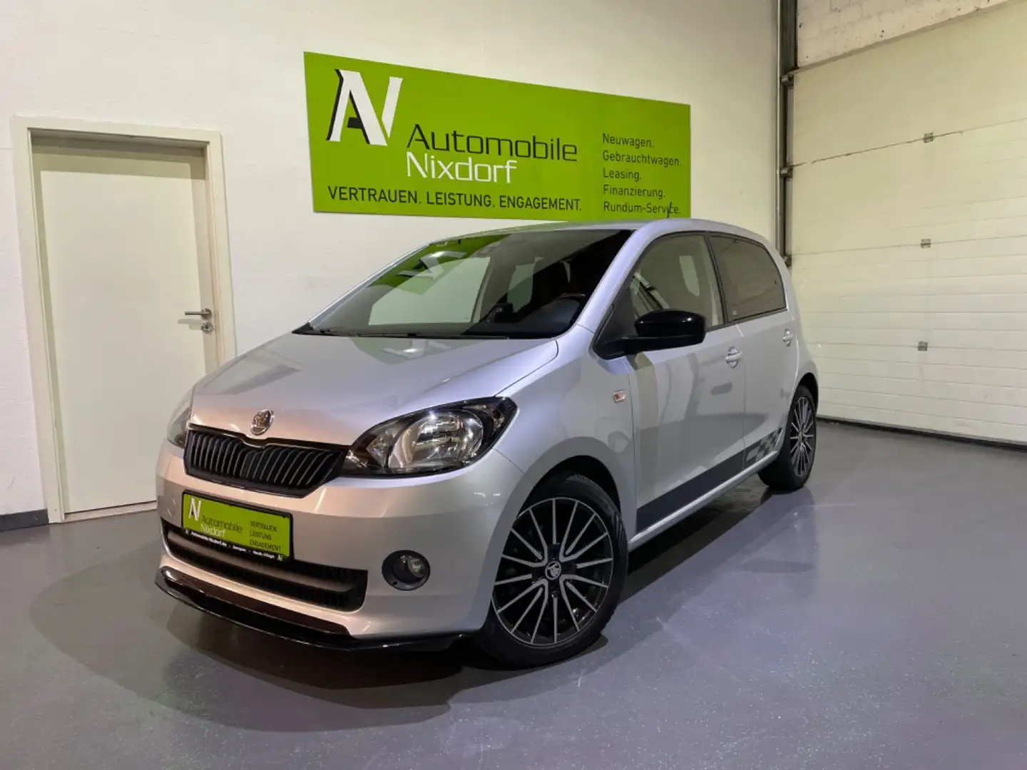 Skoda Citigo Monte Carlo, Navi, SHZ, PDC, 1.Hd Plateado - 1