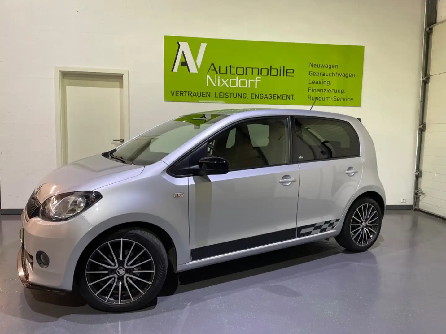 Skoda Citigo Monte Carlo, Navi, SHZ, PDC, 1.Hd Plateado - 2