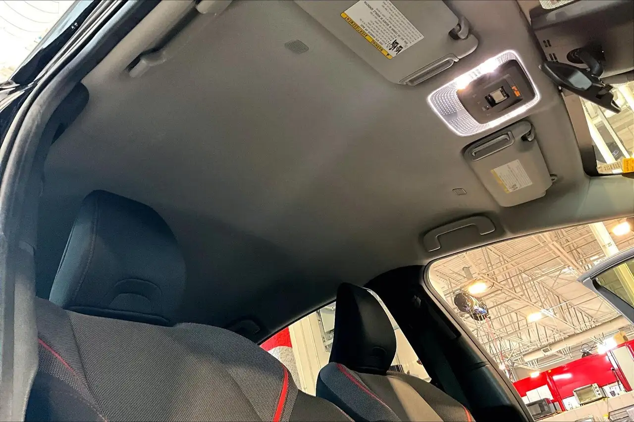 Toyota Prius Prime снимка Toyota Prius Prime
