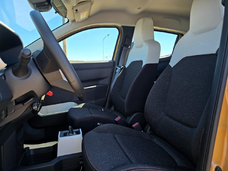 Dacia Spring Electric Essential — photo 3