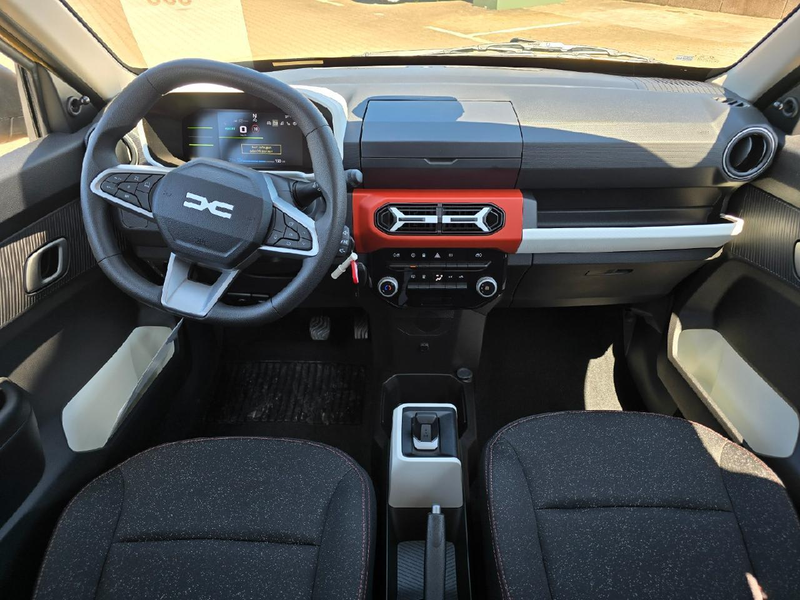 Dacia Spring Electric Essential — photo 5