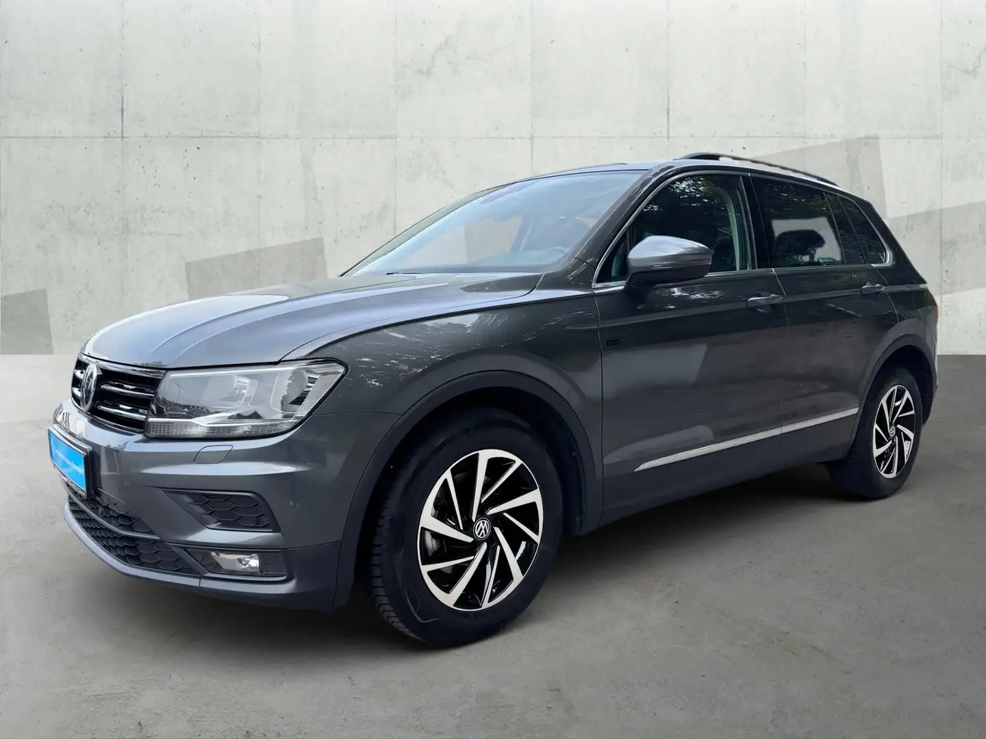 Volkswagen Tiguan 1.4 TSI Join*DSG*AHK*KAMERA*NAVI*CLIMATRONIC Grau - 2