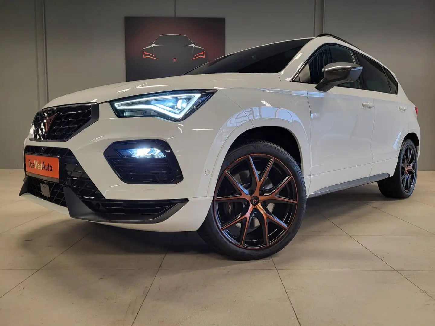 CUPRA Ateca 2.0 TSI DSG 4Drive *AHK*Panor.*SHZ*MwSt.* Weiß - 2