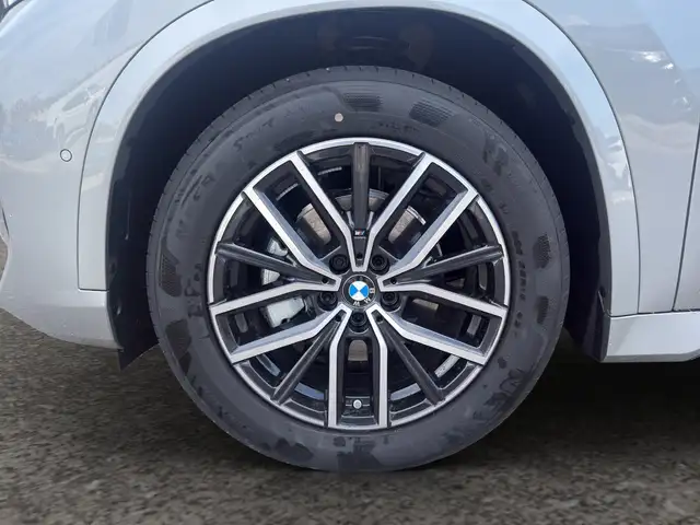 BMW X1 view 7