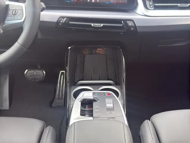 BMW X1 view 14