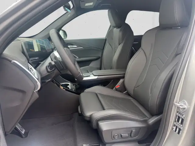 BMW X1 view 8