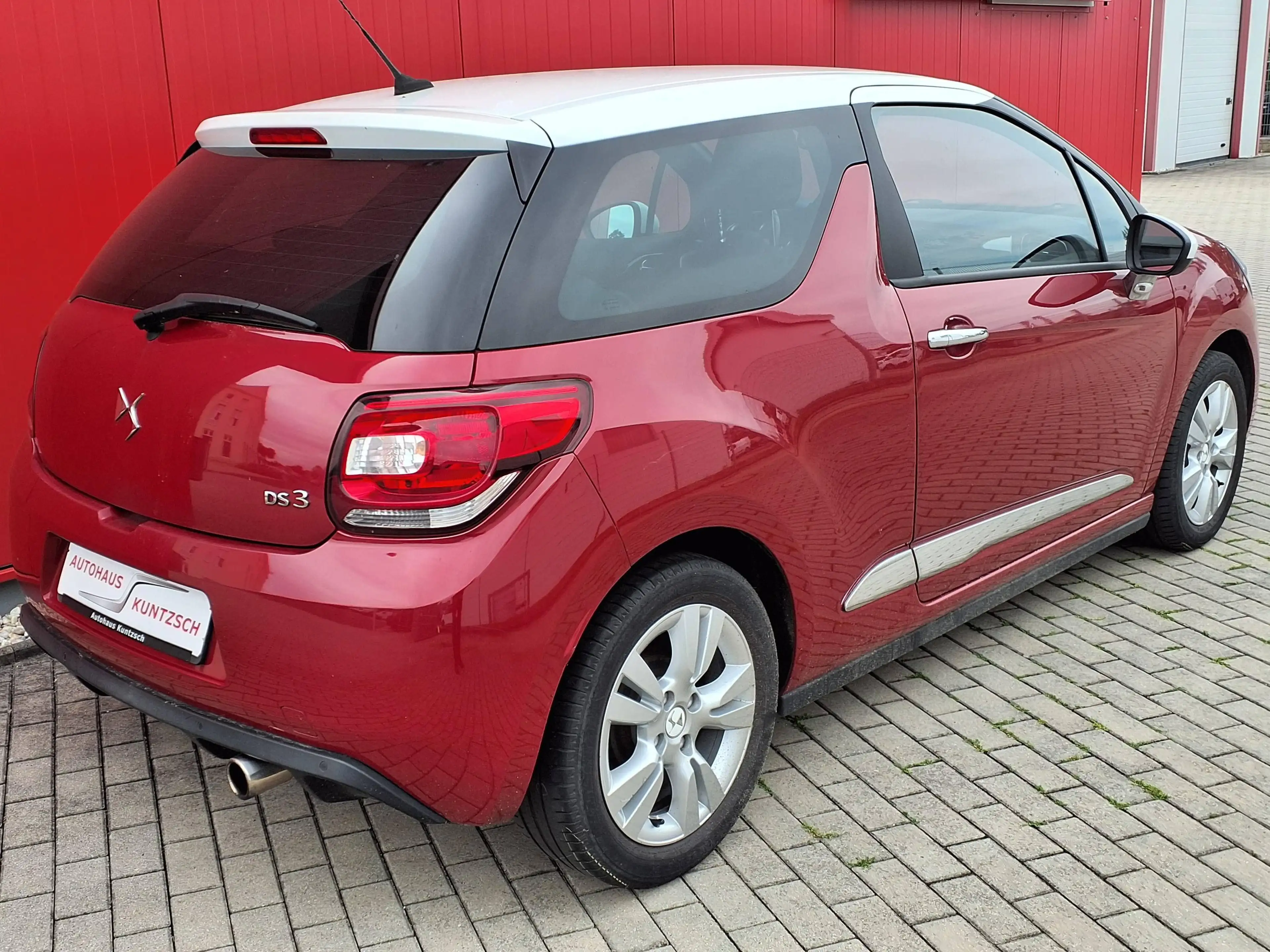 Citroen DS3 DS3 PureTech 82 SoChic — photo 3