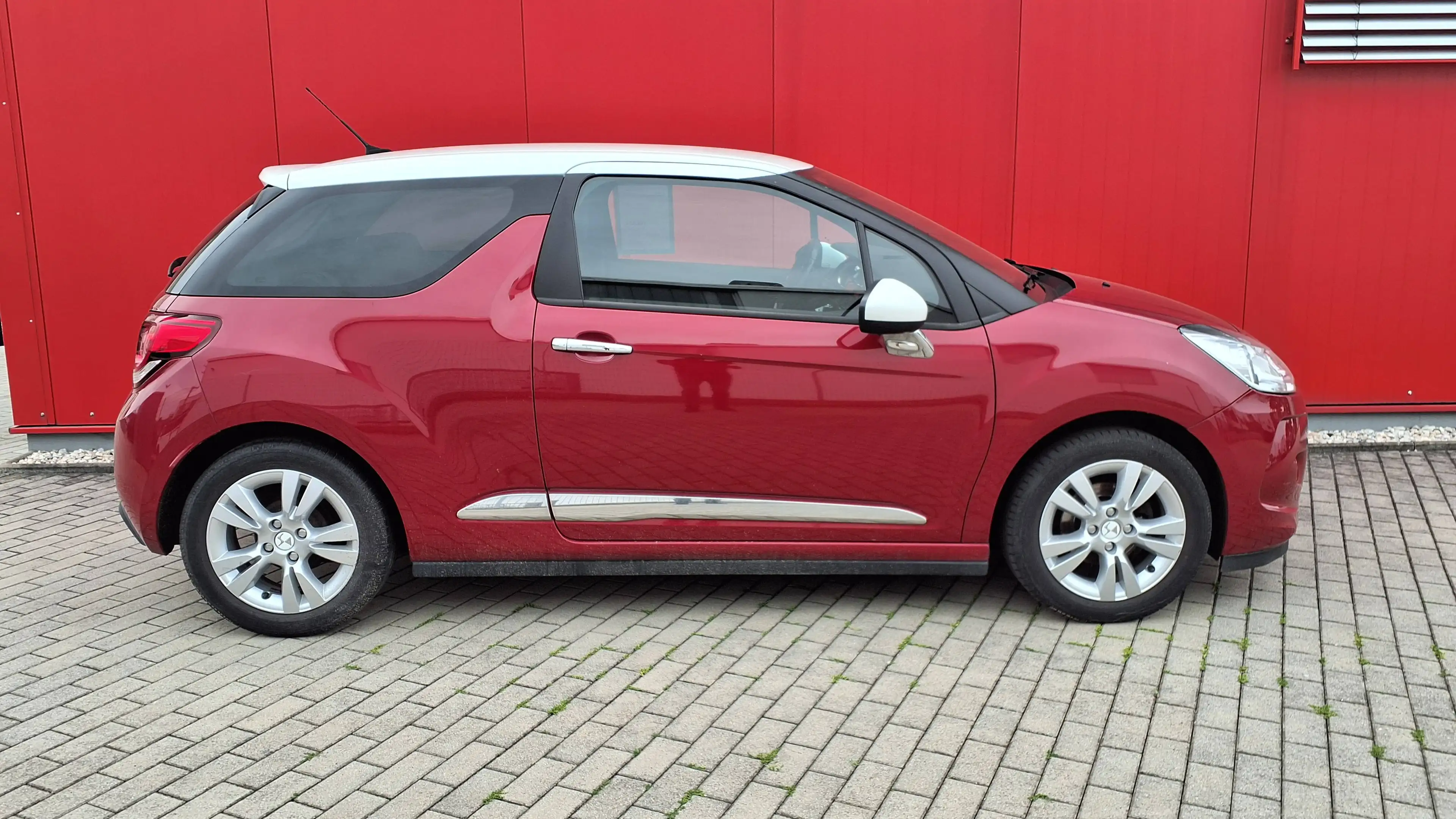 Citroen DS3 DS3 PureTech 82 SoChic — photo 5